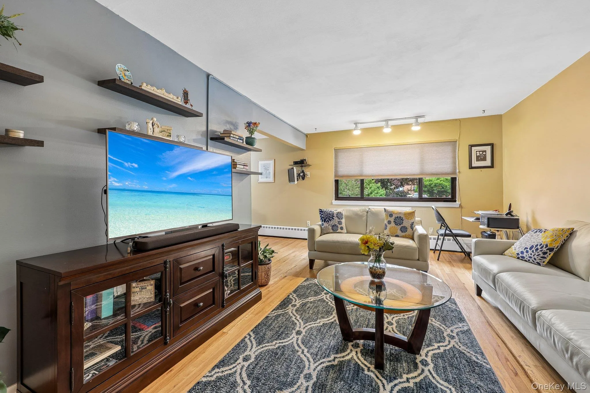 3 Lawrence Park Drive, Orangetown, NY, 1 Bedroom Bedrooms, 4 Rooms Rooms,1 BathroomBathrooms,Residential,For Rent,Lawrence Park,0,1016088 3 Lawrence Park Drive, Orangetown, NY, 1 Bedroom Bedrooms, 4 Rooms Rooms,1 BathroomBathrooms,Residential,For Rent,Lawrence Park,0,1016088