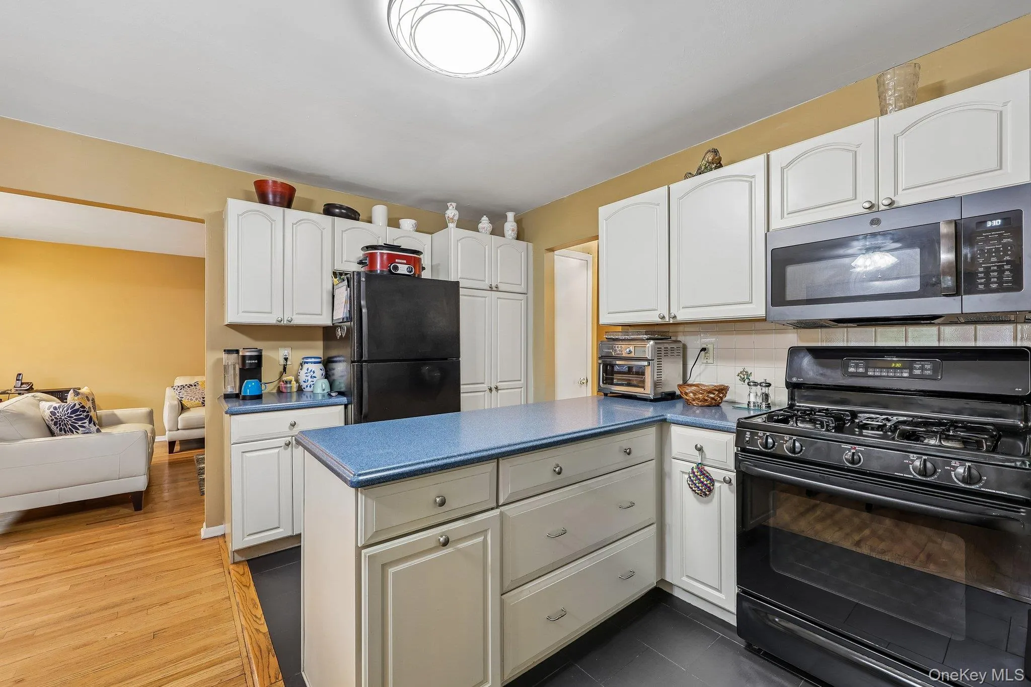 3 Lawrence Park Drive, Orangetown, NY, 1 Bedroom Bedrooms, 4 Rooms Rooms,1 BathroomBathrooms,Residential,For Rent,Lawrence Park,0,1016088 3 Lawrence Park Drive, Orangetown, NY, 1 Bedroom Bedrooms, 4 Rooms Rooms,1 BathroomBathrooms,Residential,For Rent,Lawrence Park,0,1016088