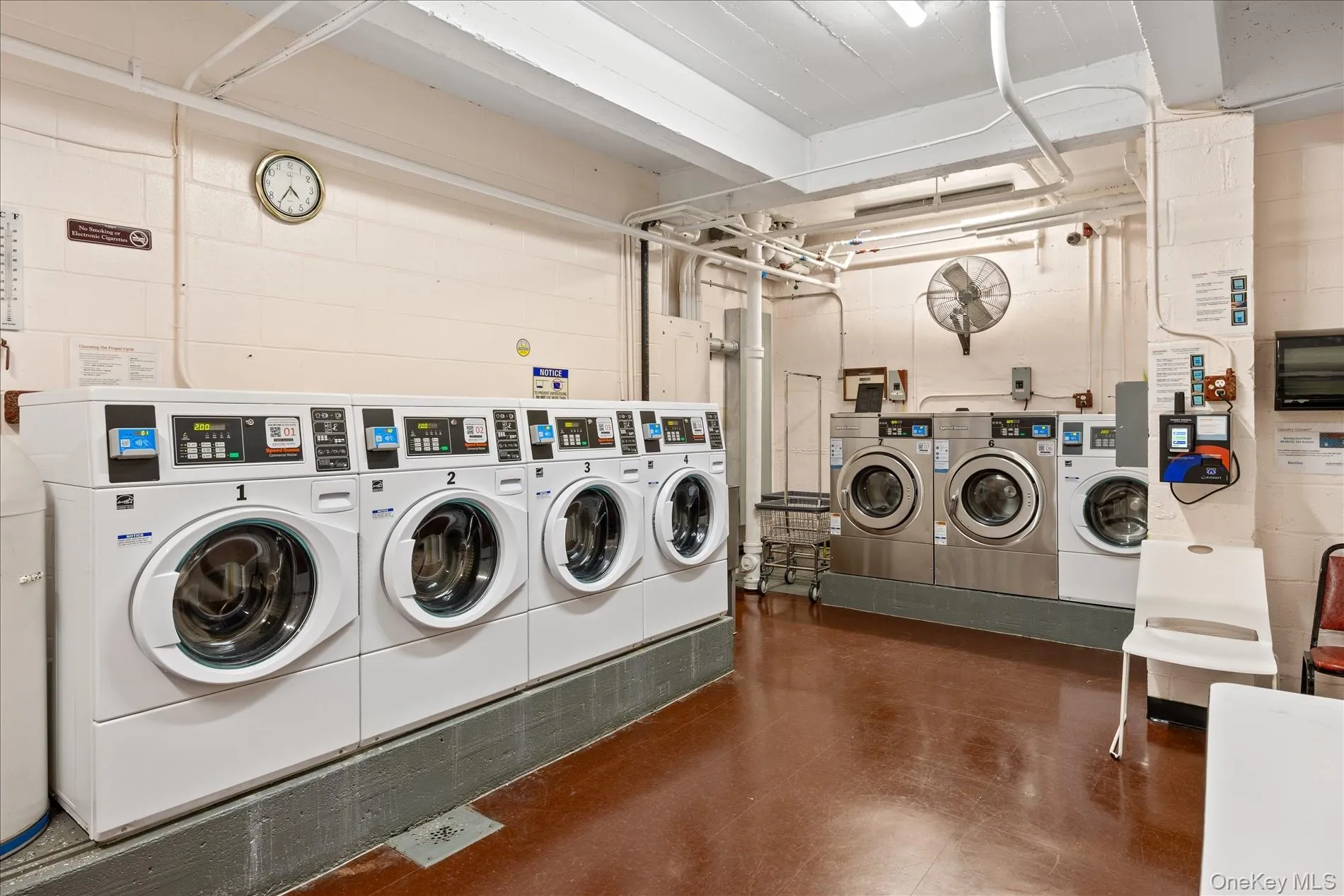 88-08 151st Avenue, New York, NY, 1 Bedroom Bedrooms, 3 Rooms Rooms,1 BathroomBathrooms,Residential,For Rent,151st,0,1016089 88-08 151st Avenue, New York, NY, 1 Bedroom Bedrooms, 3 Rooms Rooms,1 BathroomBathrooms,Residential,For Rent,151st,0,1016089