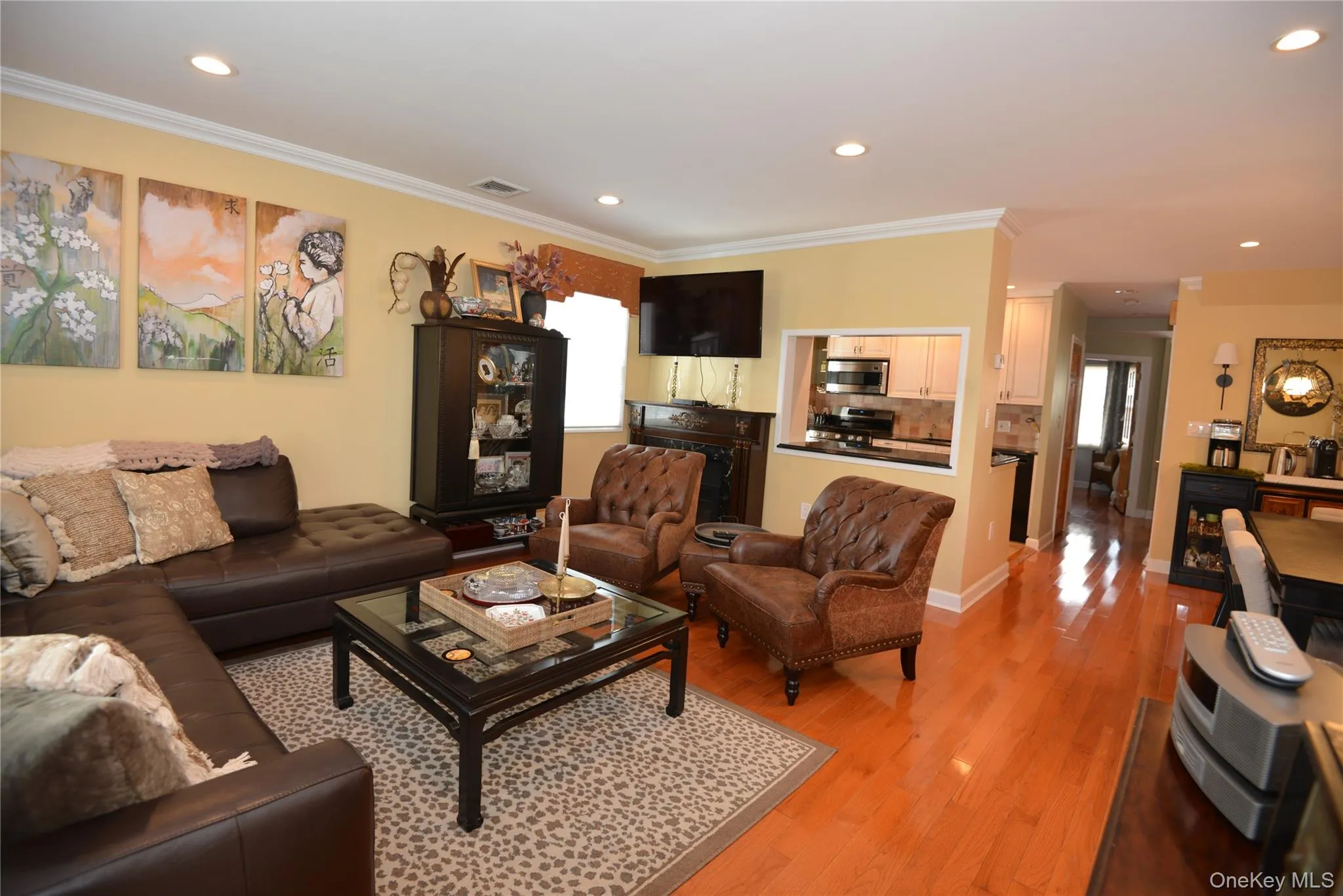 2698 Rosebud Avenue, Hempstead, NY, 3 Bedrooms Bedrooms, 8 Rooms Rooms,2 BathroomsBathrooms,Residential,For Rent,Rosebud,0,1016090 2698 Rosebud Avenue, Hempstead, NY, 3 Bedrooms Bedrooms, 8 Rooms Rooms,2 BathroomsBathrooms,Residential,For Rent,Rosebud,0,1016090