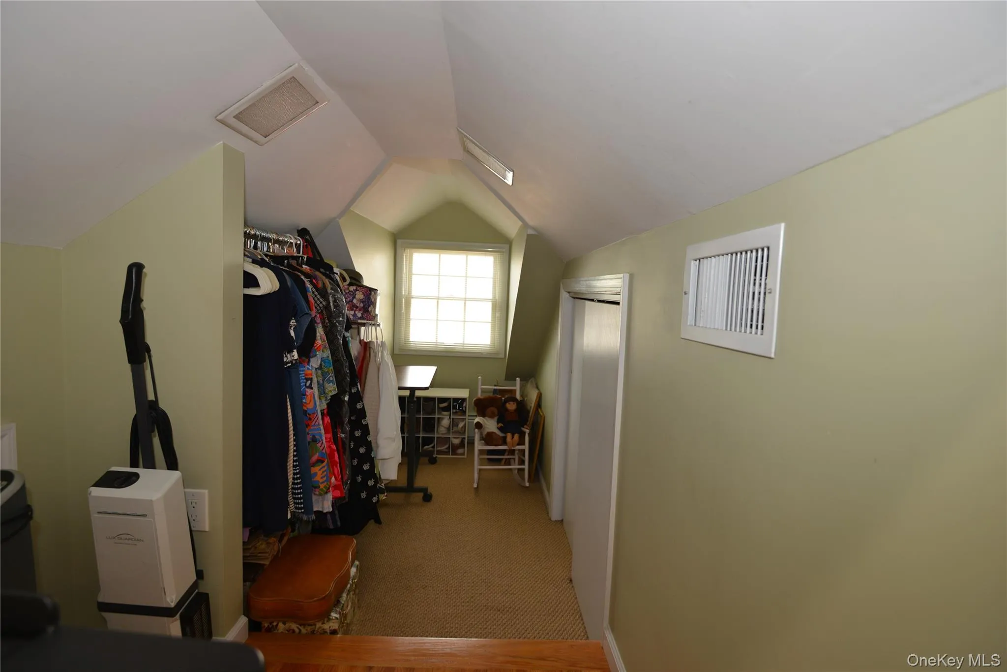 2698 Rosebud Avenue, Hempstead, NY, 3 Bedrooms Bedrooms, 8 Rooms Rooms,2 BathroomsBathrooms,Residential,For Rent,Rosebud,0,1016090 2698 Rosebud Avenue, Hempstead, NY, 3 Bedrooms Bedrooms, 8 Rooms Rooms,2 BathroomsBathrooms,Residential,For Rent,Rosebud,0,1016090