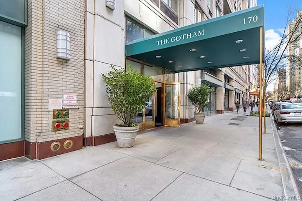 170 87th Street, New York, NY, 1 Bedroom Bedrooms, 5 Rooms Rooms,2 BathroomsBathrooms,Residential,For Rent,87th,0,1016095 170 87th Street, New York, NY, 1 Bedroom Bedrooms, 5 Rooms Rooms,2 BathroomsBathrooms,Residential,For Rent,87th,0,1016095