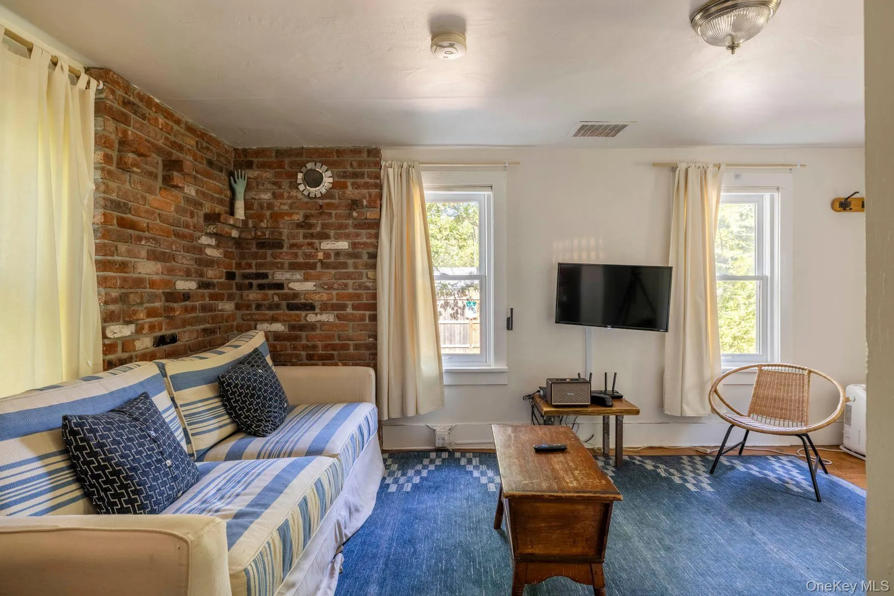 388-390 Wittenberg Road, Woodstock, NY, 5 Bedrooms Bedrooms, 14 Rooms Rooms,4 BathroomsBathrooms,Residential,For Rent,Wittenberg,0,1016096 388-390 Wittenberg Road, Woodstock, NY, 5 Bedrooms Bedrooms, 14 Rooms Rooms,4 BathroomsBathrooms,Residential,For Rent,Wittenberg,0,1016096