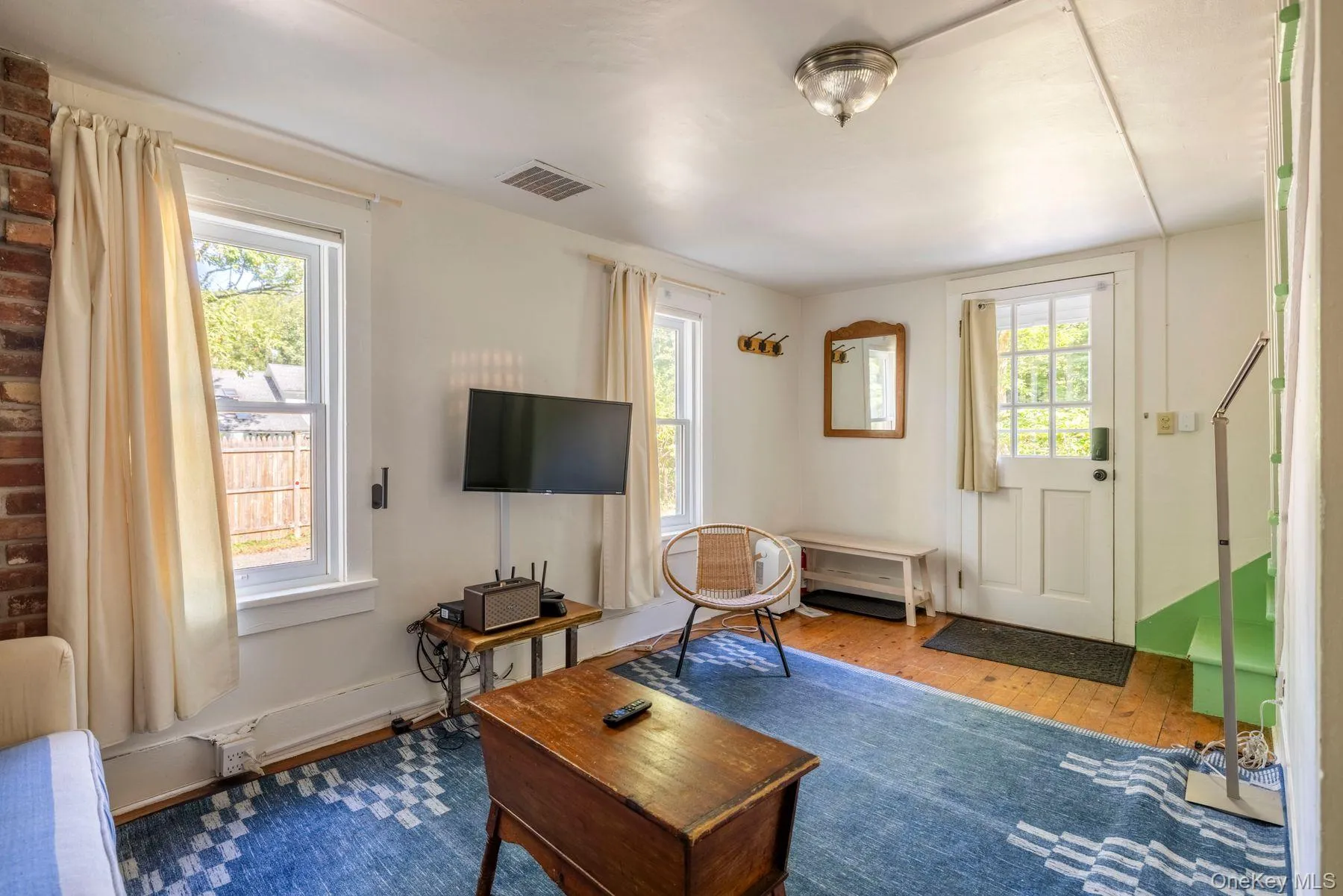 388-390 Wittenberg Road, Woodstock, NY, 5 Bedrooms Bedrooms, 14 Rooms Rooms,4 BathroomsBathrooms,Residential,For Rent,Wittenberg,0,1016096 388-390 Wittenberg Road, Woodstock, NY, 5 Bedrooms Bedrooms, 14 Rooms Rooms,4 BathroomsBathrooms,Residential,For Rent,Wittenberg,0,1016096