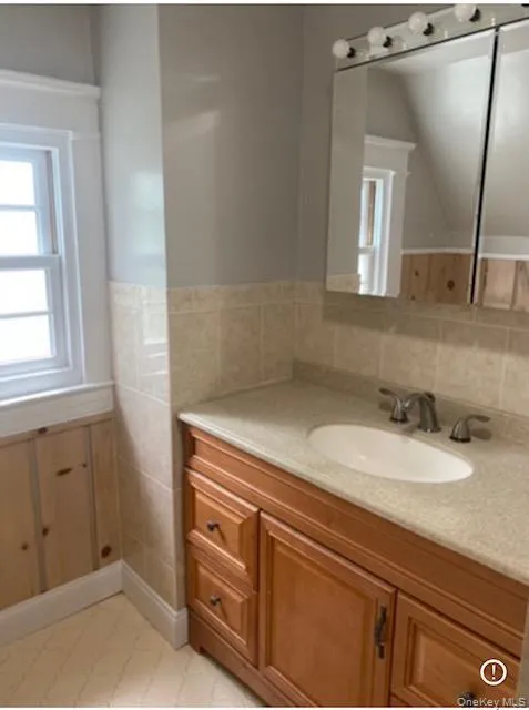 110 Echo Avenue, New Rochelle, NY, 2 Bedrooms Bedrooms, 5 Rooms Rooms,1 BathroomBathrooms,Residential Lease,For Rent,Echo,0,1016099 110 Echo Avenue, New Rochelle, NY, 2 Bedrooms Bedrooms, 5 Rooms Rooms,1 BathroomBathrooms,Residential Lease,For Rent,Echo,0,1016099