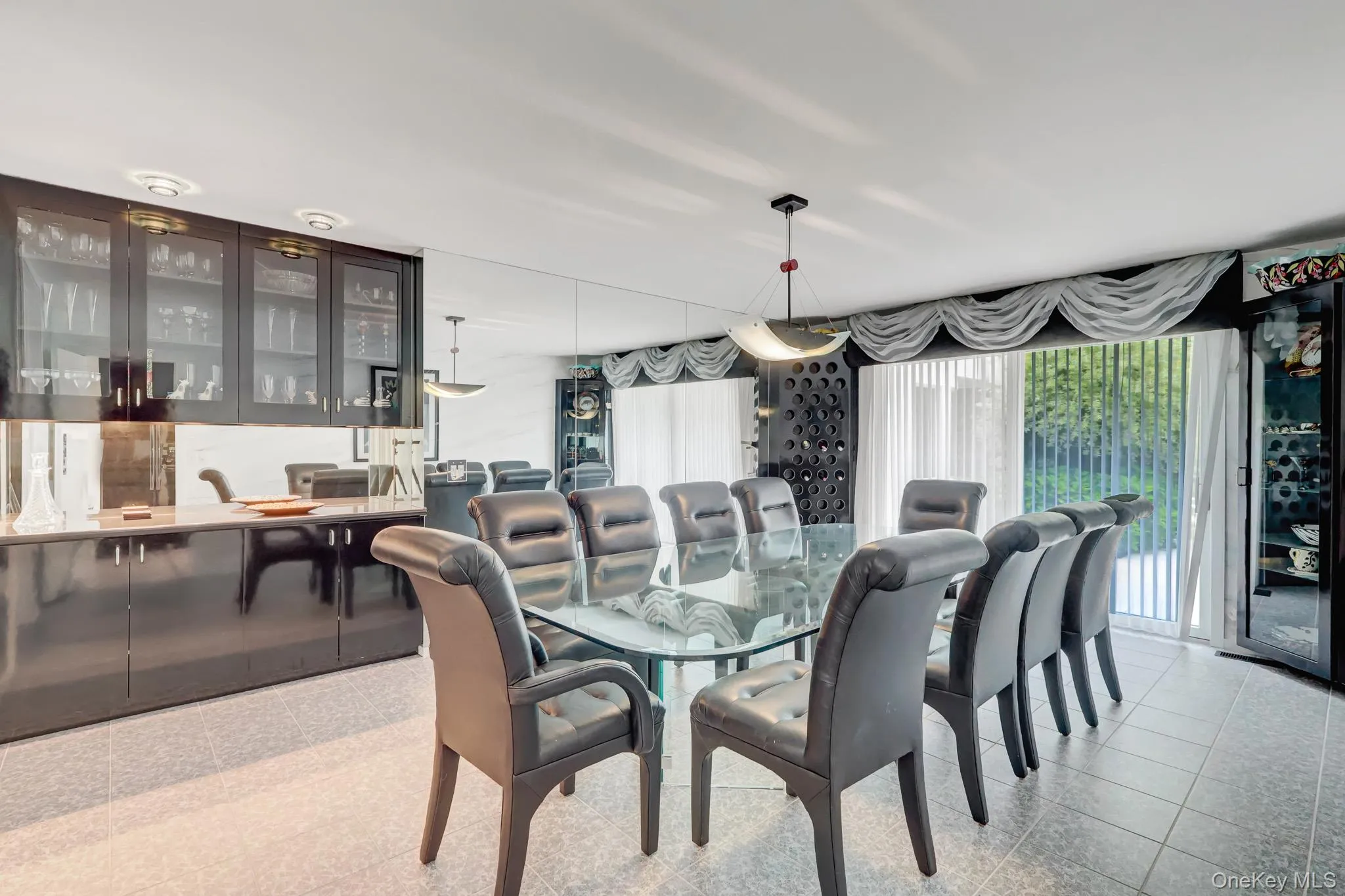 9 Plume Grass Way, Southampton, NY, 4 Bedrooms Bedrooms, 10 Rooms Rooms,5 BathroomsBathrooms,Residential,For Rent,Plume Grass,0,1016100 9 Plume Grass Way, Southampton, NY, 4 Bedrooms Bedrooms, 10 Rooms Rooms,5 BathroomsBathrooms,Residential,For Rent,Plume Grass,0,1016100