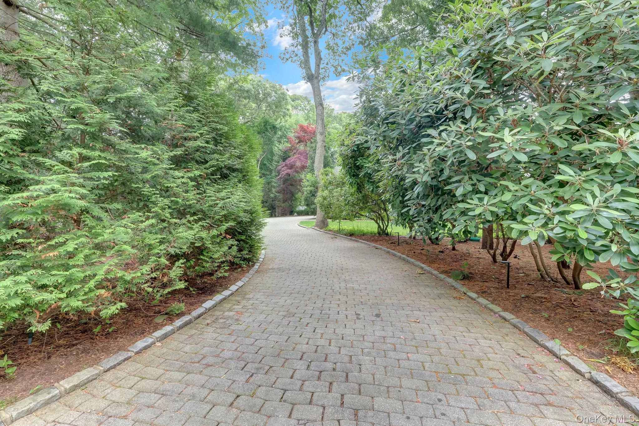 9 Plume Grass Way, Southampton, NY, 4 Bedrooms Bedrooms, 10 Rooms Rooms,5 BathroomsBathrooms,Residential,For Rent,Plume Grass,0,1016100 9 Plume Grass Way, Southampton, NY, 4 Bedrooms Bedrooms, 10 Rooms Rooms,5 BathroomsBathrooms,Residential,For Rent,Plume Grass,0,1016100