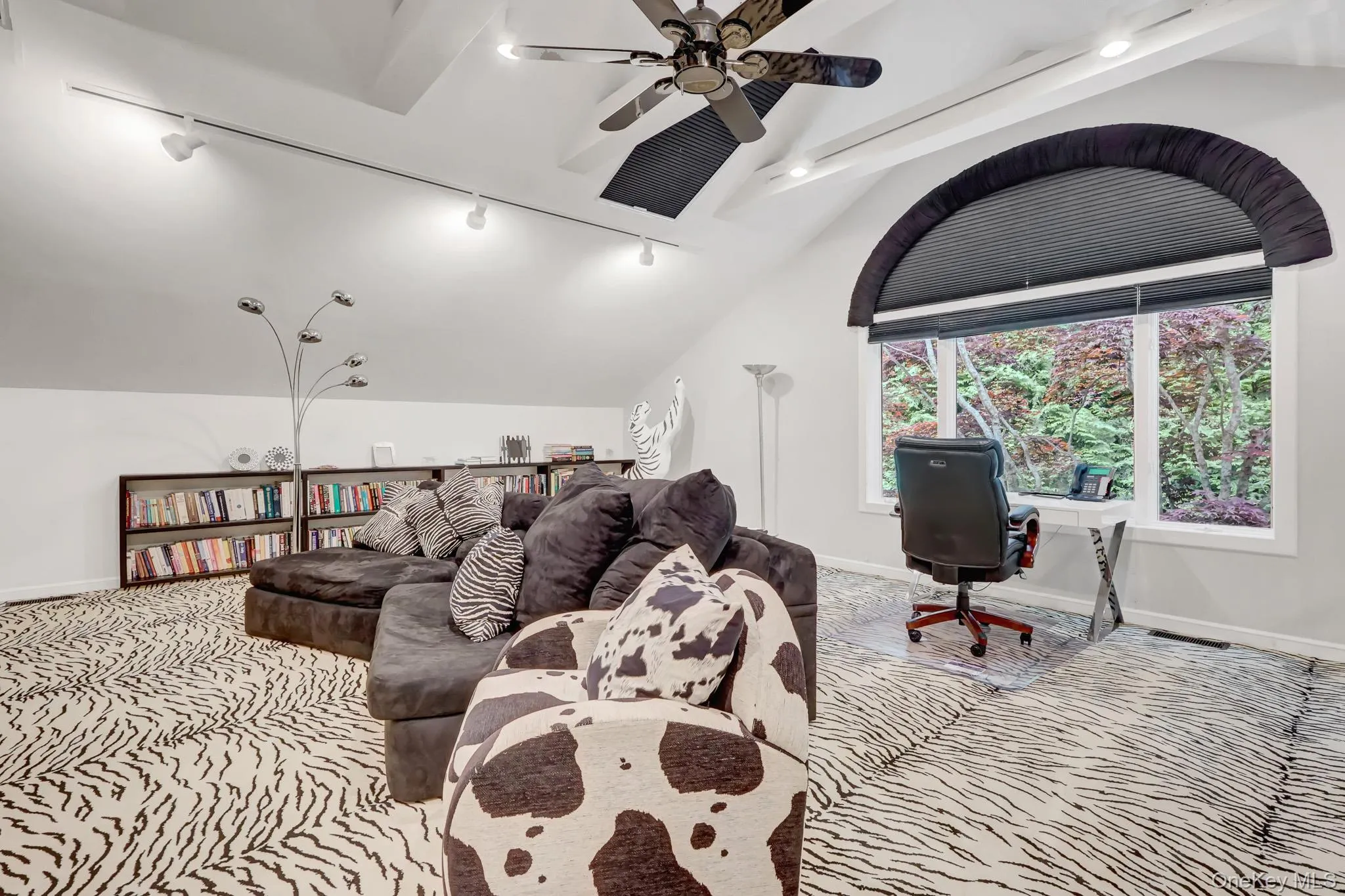 9 Plume Grass Way, Southampton, NY, 4 Bedrooms Bedrooms, 10 Rooms Rooms,5 BathroomsBathrooms,Residential,For Rent,Plume Grass,0,1016100 9 Plume Grass Way, Southampton, NY, 4 Bedrooms Bedrooms, 10 Rooms Rooms,5 BathroomsBathrooms,Residential,For Rent,Plume Grass,0,1016100