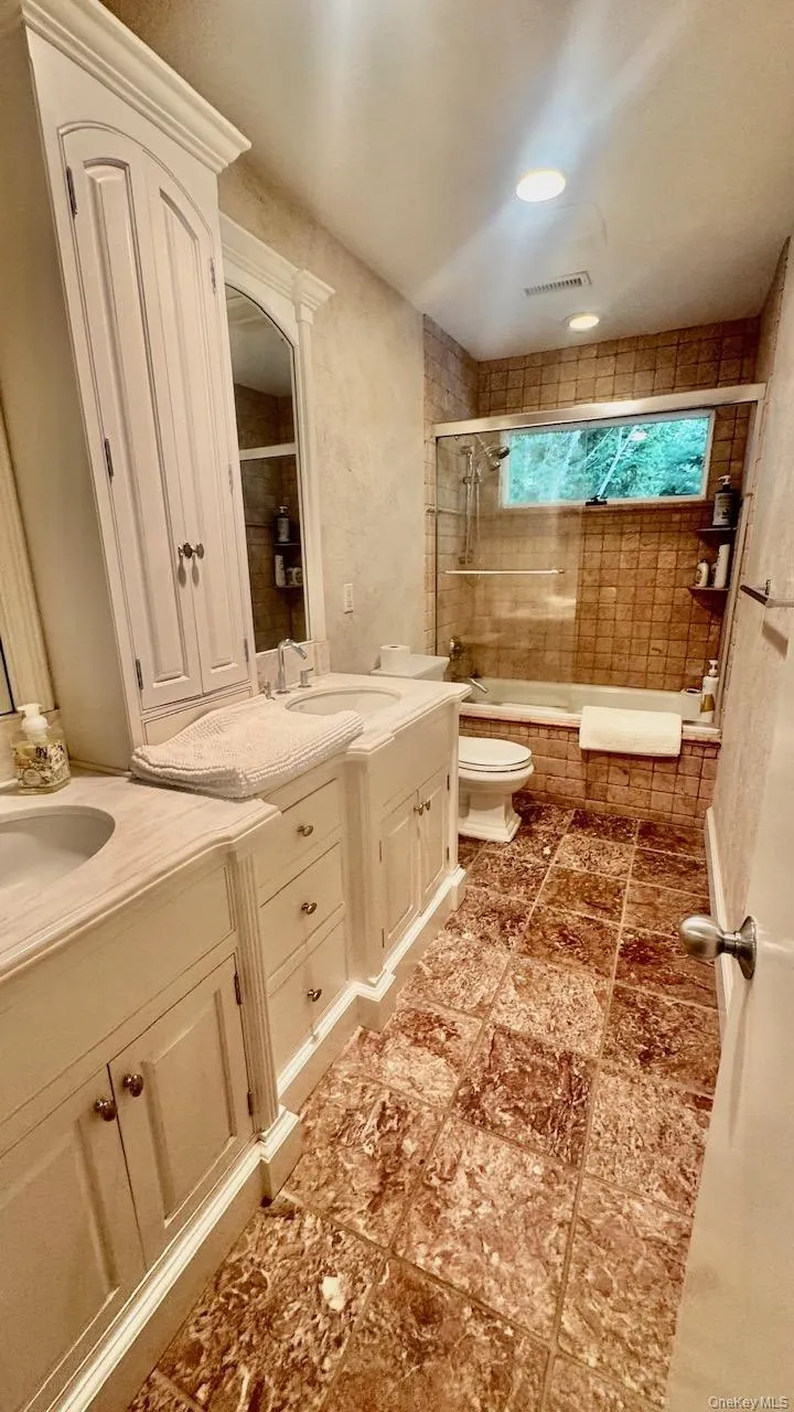 9 Plume Grass Way, Southampton, NY, 4 Bedrooms Bedrooms, 10 Rooms Rooms,5 BathroomsBathrooms,Residential,For Rent,Plume Grass,0,1016100 9 Plume Grass Way, Southampton, NY, 4 Bedrooms Bedrooms, 10 Rooms Rooms,5 BathroomsBathrooms,Residential,For Rent,Plume Grass,0,1016100