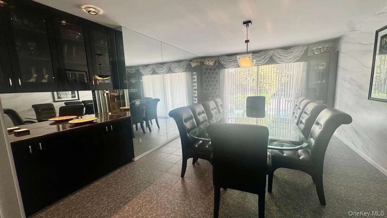 9 Plume Grass Way, Southampton, NY, 4 Bedrooms Bedrooms, 10 Rooms Rooms,5 BathroomsBathrooms,Residential,For Rent,Plume Grass,0,1016100 9 Plume Grass Way, Southampton, NY, 4 Bedrooms Bedrooms, 10 Rooms Rooms,5 BathroomsBathrooms,Residential,For Rent,Plume Grass,0,1016100