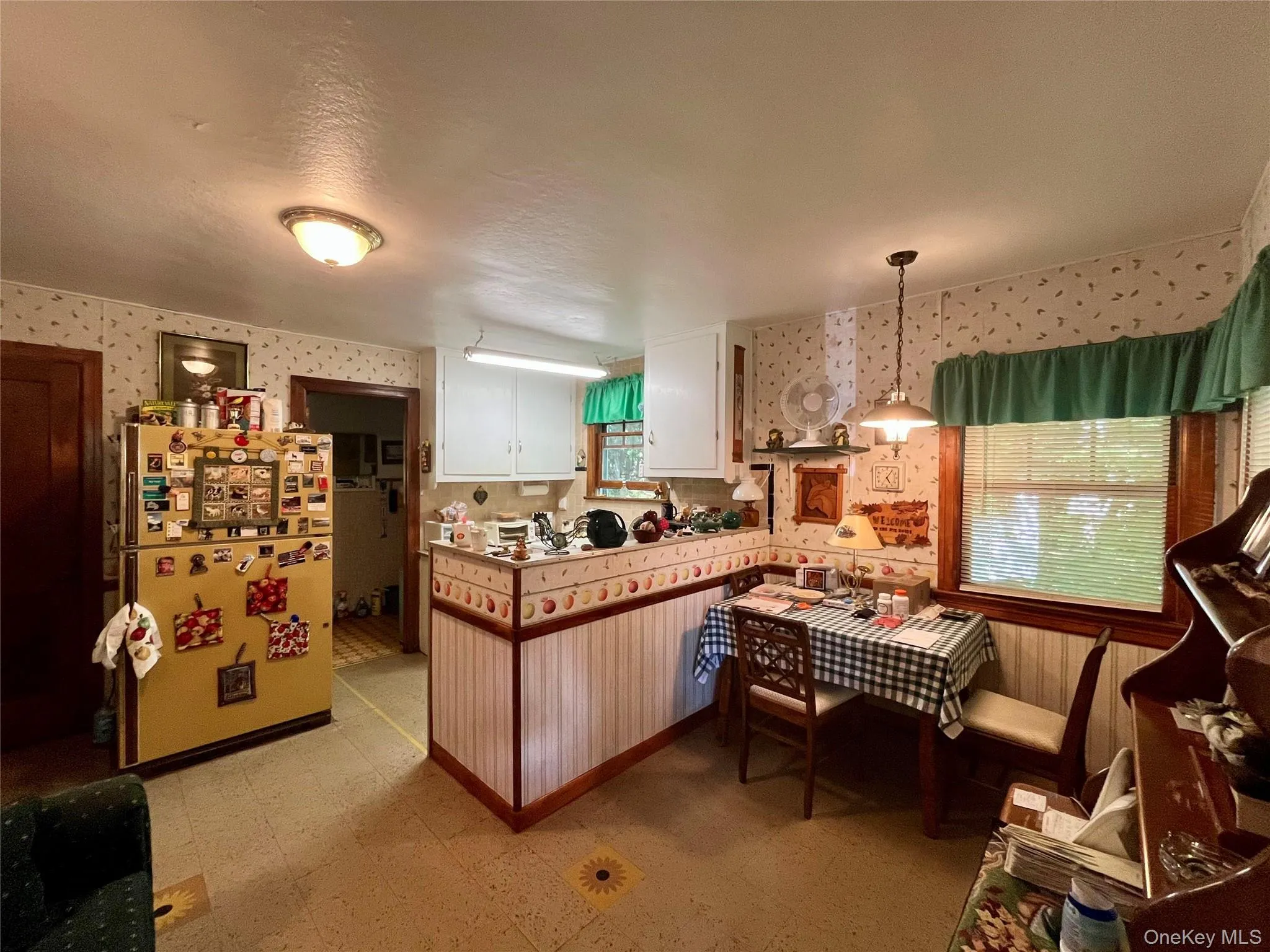 44 Barton Road, Liberty, NY, 1 Bedroom Bedrooms, 4 Rooms Rooms,1 BathroomBathrooms,Residential,For Rent,Barton,0,1016102 44 Barton Road, Liberty, NY, 1 Bedroom Bedrooms, 4 Rooms Rooms,1 BathroomBathrooms,Residential,For Rent,Barton,0,1016102