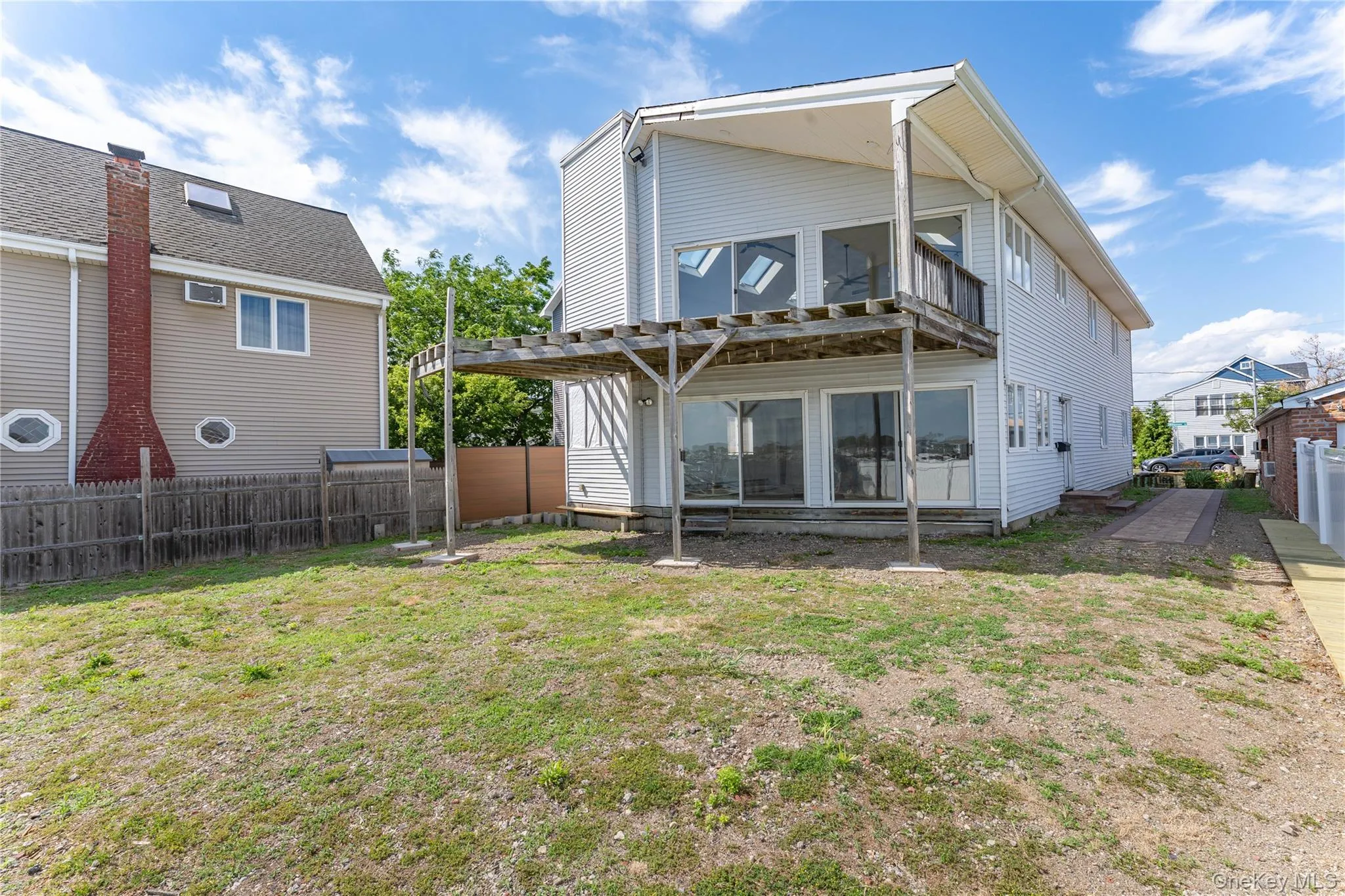 121 Williamson Street, Hempstead, NY, 3 Bedrooms Bedrooms, 6 Rooms Rooms,1 BathroomBathrooms,Residential Lease,For Rent,Williamson,0,1016103 121 Williamson Street, Hempstead, NY, 3 Bedrooms Bedrooms, 6 Rooms Rooms,1 BathroomBathrooms,Residential Lease,For Rent,Williamson,0,1016103