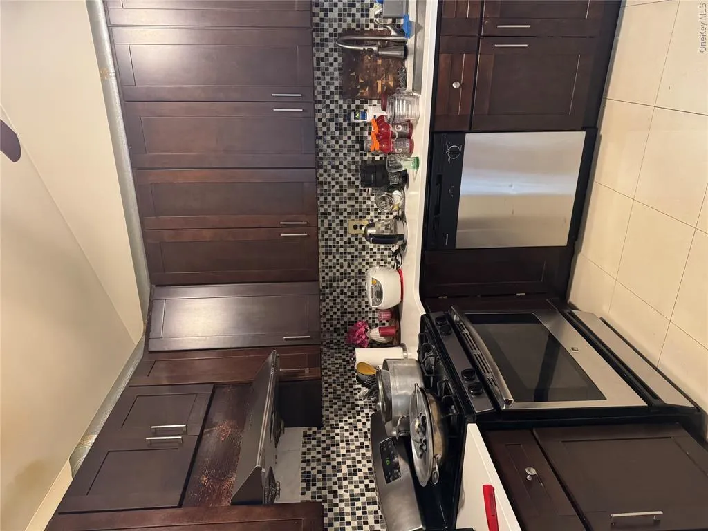 411 121st Street, New York, NY, 5 Bedrooms Bedrooms, 9 Rooms Rooms,3 BathroomsBathrooms,Residential,For Rent,121st,0,1016107 411 121st Street, New York, NY, 5 Bedrooms Bedrooms, 9 Rooms Rooms,3 BathroomsBathrooms,Residential,For Rent,121st,0,1016107