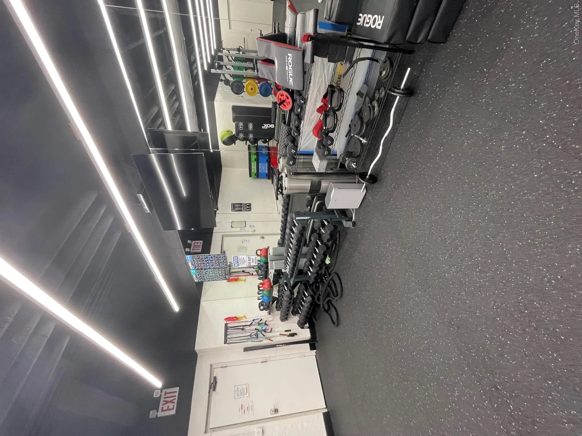 GYM GYM