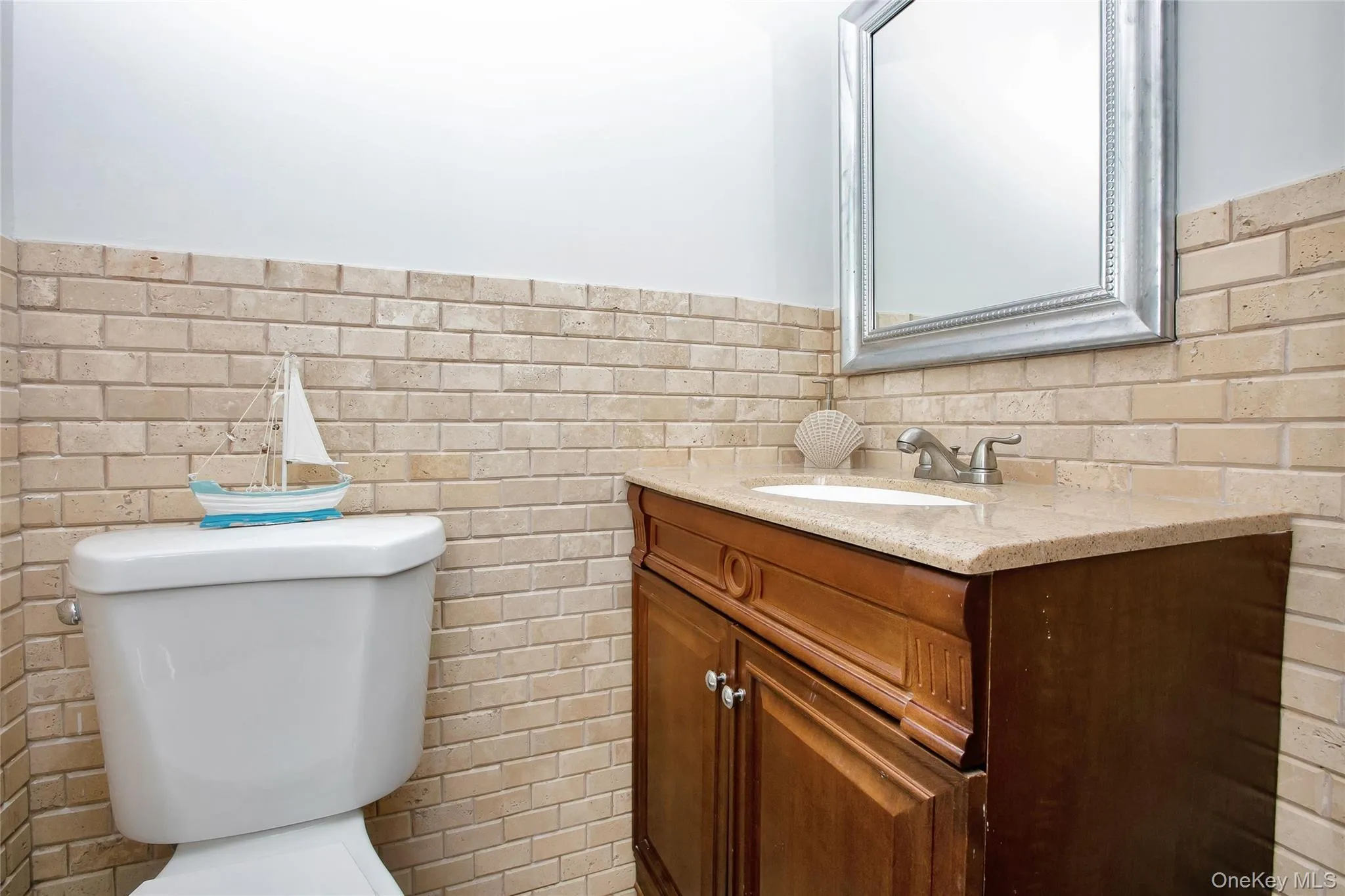 5 Kensington, Hempstead, NY, 6 Bedrooms Bedrooms, 13 Rooms Rooms,3 BathroomsBathrooms,Residential,For Rent,Kensington,0,1016110 5 Kensington, Hempstead, NY, 6 Bedrooms Bedrooms, 13 Rooms Rooms,3 BathroomsBathrooms,Residential,For Rent,Kensington,0,1016110