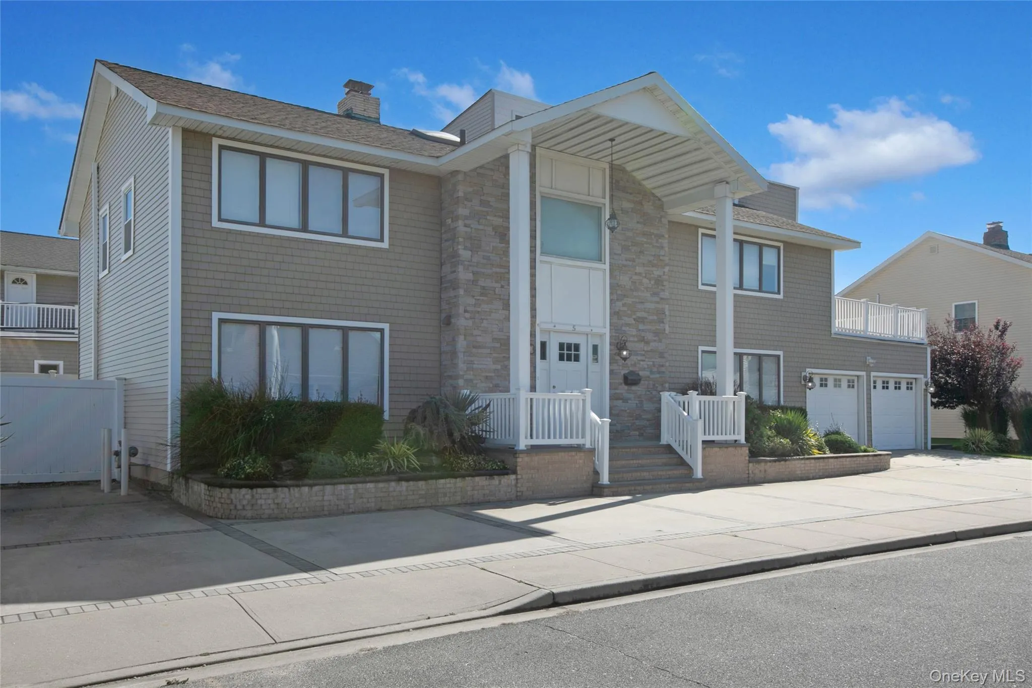 5 Kensington, Hempstead, NY, 6 Bedrooms Bedrooms, 13 Rooms Rooms,3 BathroomsBathrooms,Residential,For Rent,Kensington,0,1016110 5 Kensington, Hempstead, NY, 6 Bedrooms Bedrooms, 13 Rooms Rooms,3 BathroomsBathrooms,Residential,For Rent,Kensington,0,1016110