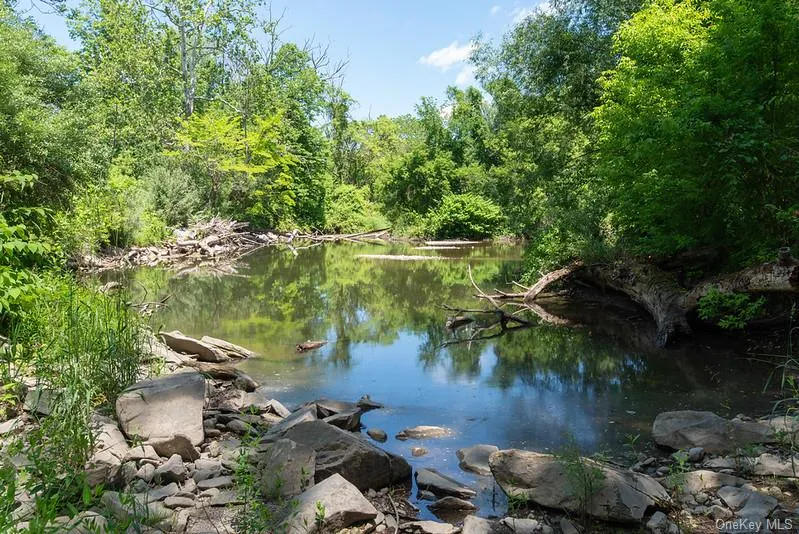 River access River access