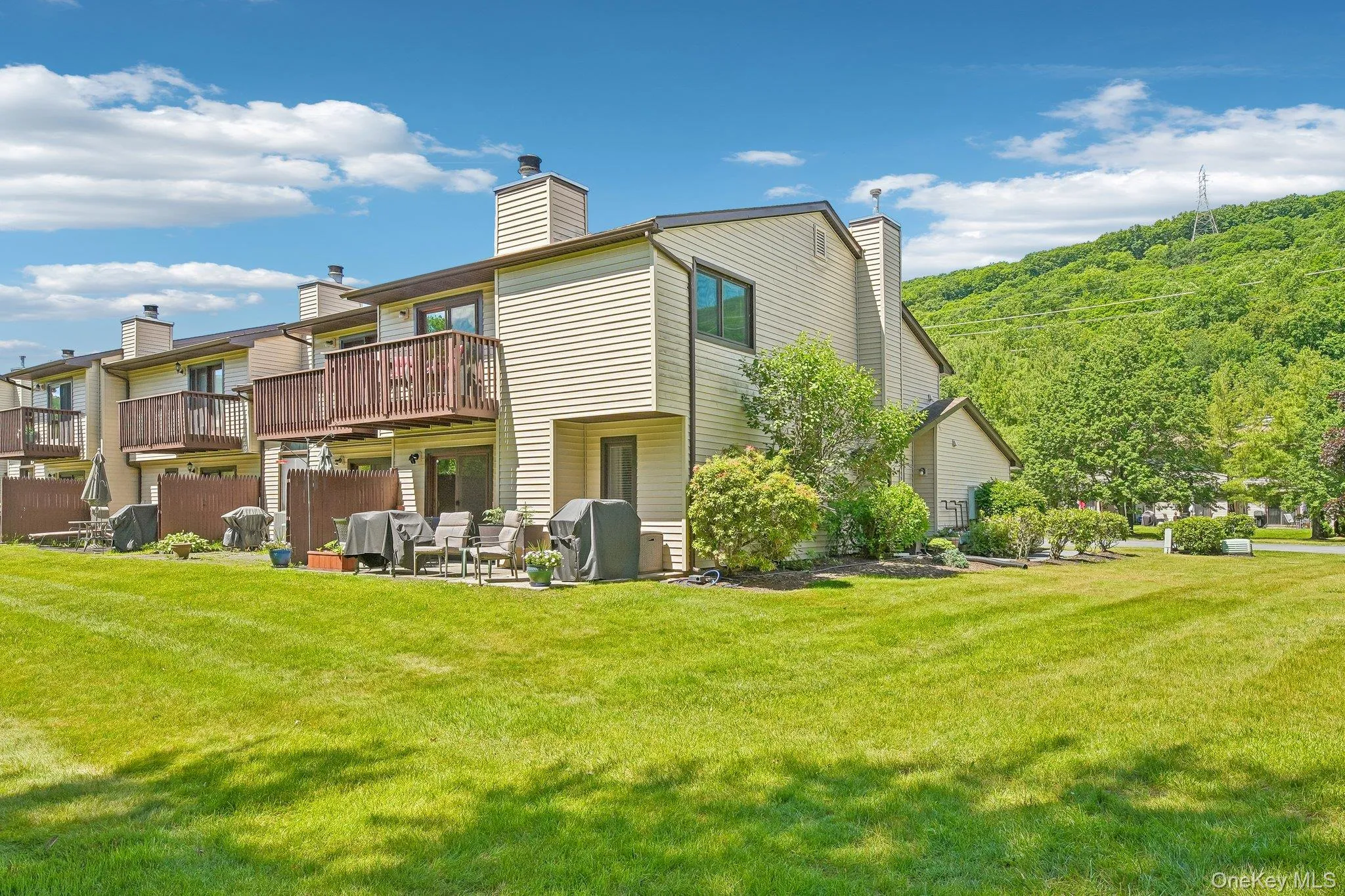 174 Eagleton Drive, Chester Town, NY, 3 Bedrooms Bedrooms, 7 Rooms Rooms,2 BathroomsBathrooms,Residential,For Rent,Eagleton,0,1016117 174 Eagleton Drive, Chester Town, NY, 3 Bedrooms Bedrooms, 7 Rooms Rooms,2 BathroomsBathrooms,Residential,For Rent,Eagleton,0,1016117