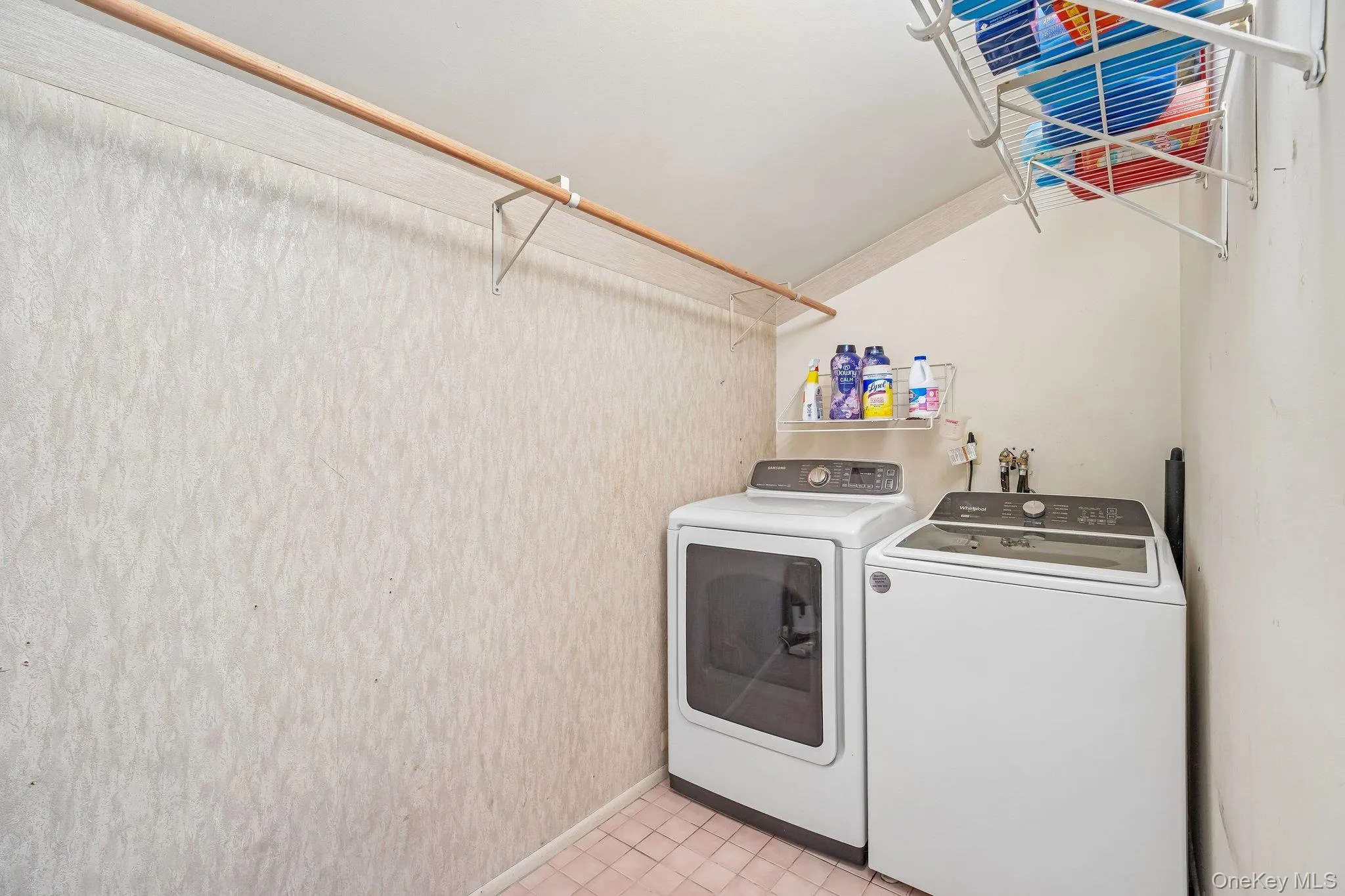 174 Eagleton Drive, Chester Town, NY, 3 Bedrooms Bedrooms, 7 Rooms Rooms,2 BathroomsBathrooms,Residential,For Rent,Eagleton,0,1016117 174 Eagleton Drive, Chester Town, NY, 3 Bedrooms Bedrooms, 7 Rooms Rooms,2 BathroomsBathrooms,Residential,For Rent,Eagleton,0,1016117