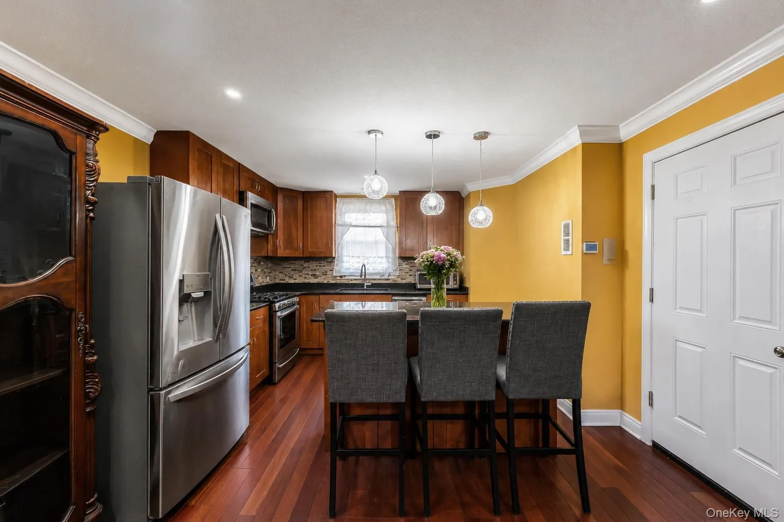 529 Powell Street, New York, NY, 3 Bedrooms Bedrooms, 9 Rooms Rooms,3 BathroomsBathrooms,Residential,For Rent,Powell,0,KEY1016118 529 Powell Street, New York, NY, 3 Bedrooms Bedrooms, 9 Rooms Rooms,3 BathroomsBathrooms,Residential,For Rent,Powell,0,KEY1016118