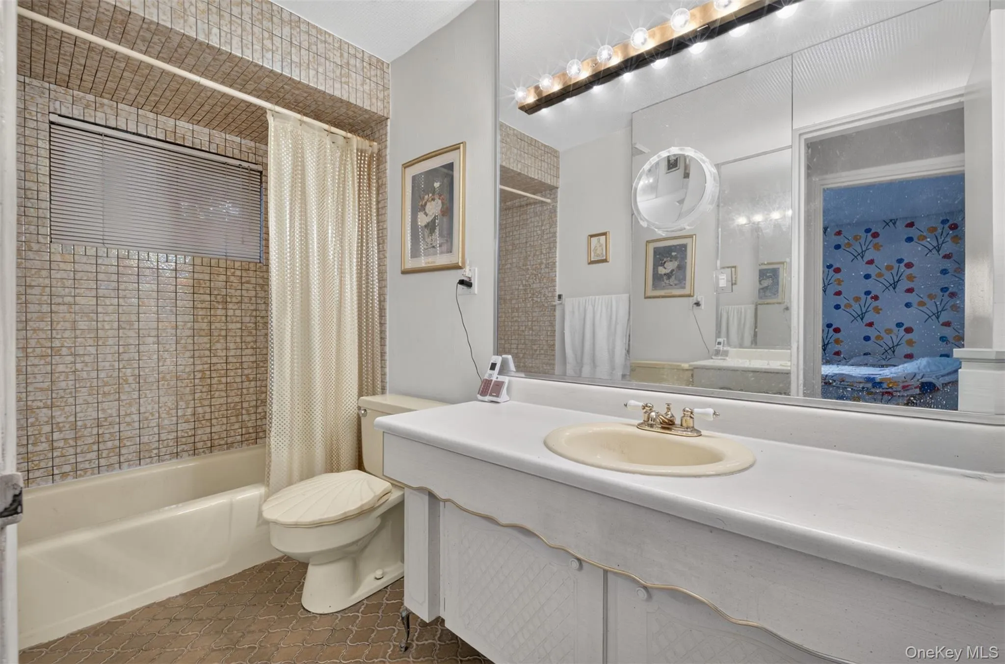 106 Westbury Avenue, Oyster Bay, NY, 3 Bedrooms Bedrooms, 7 Rooms Rooms,2 BathroomsBathrooms,Residential,For Rent,Westbury,0,1016119 106 Westbury Avenue, Oyster Bay, NY, 3 Bedrooms Bedrooms, 7 Rooms Rooms,2 BathroomsBathrooms,Residential,For Rent,Westbury,0,1016119
