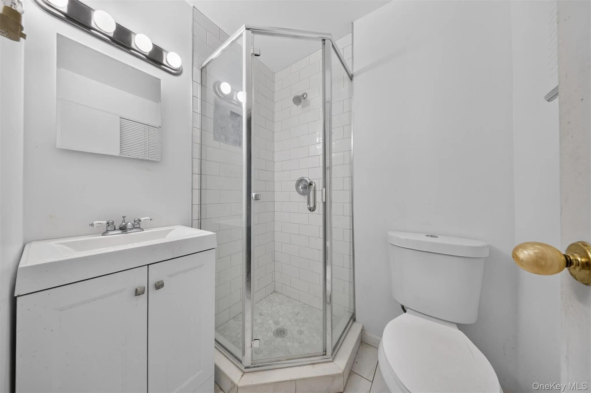 106 Westbury Avenue, Oyster Bay, NY, 3 Bedrooms Bedrooms, 7 Rooms Rooms,2 BathroomsBathrooms,Residential,For Rent,Westbury,0,1016119 106 Westbury Avenue, Oyster Bay, NY, 3 Bedrooms Bedrooms, 7 Rooms Rooms,2 BathroomsBathrooms,Residential,For Rent,Westbury,0,1016119