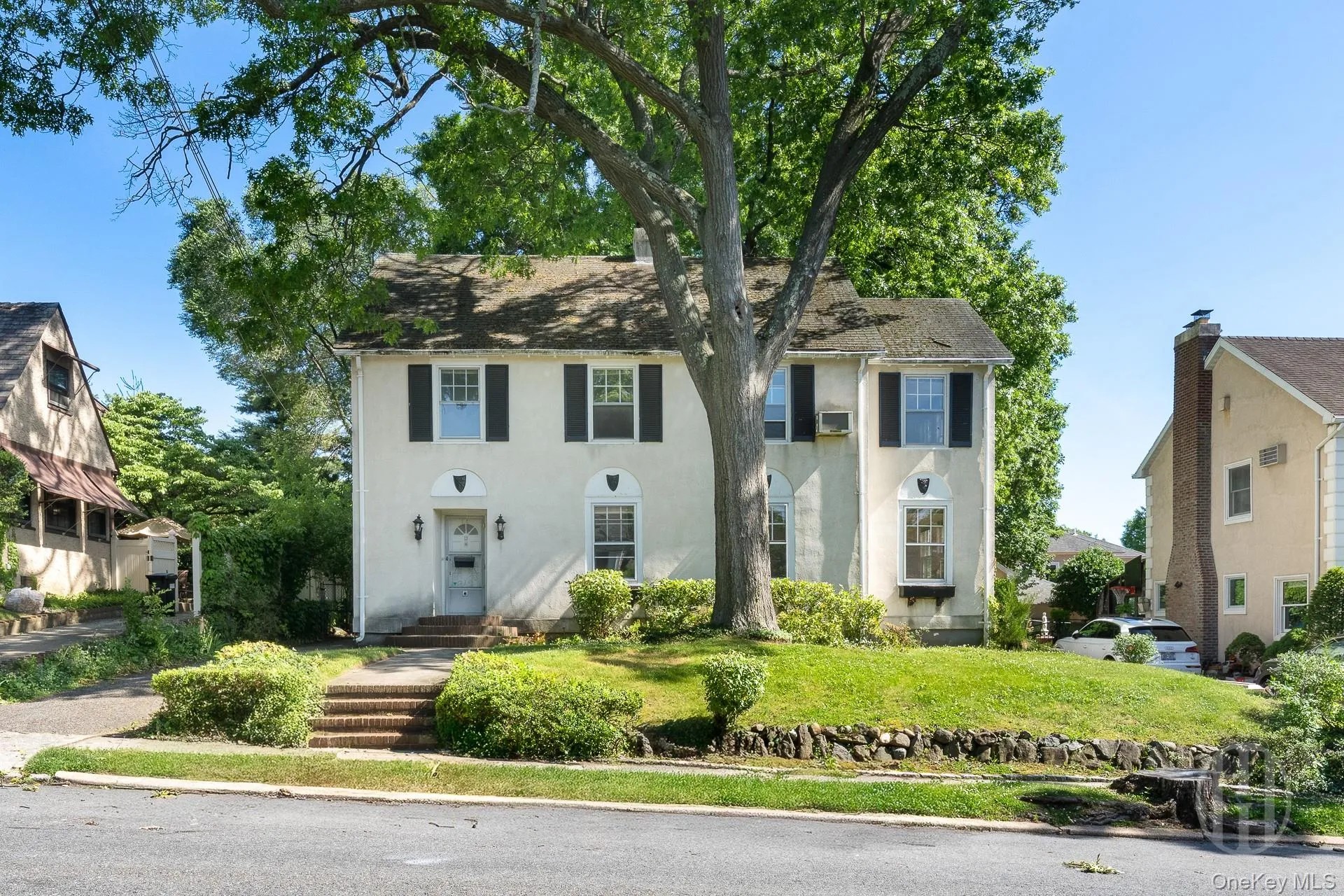 12 Carolina Road, New York, NY, 4 Bedrooms Bedrooms, 11 Rooms Rooms,2 BathroomsBathrooms,Residential,For Rent,Carolina,0,1016122 12 Carolina Road, New York, NY, 4 Bedrooms Bedrooms, 11 Rooms Rooms,2 BathroomsBathrooms,Residential,For Rent,Carolina,0,1016122