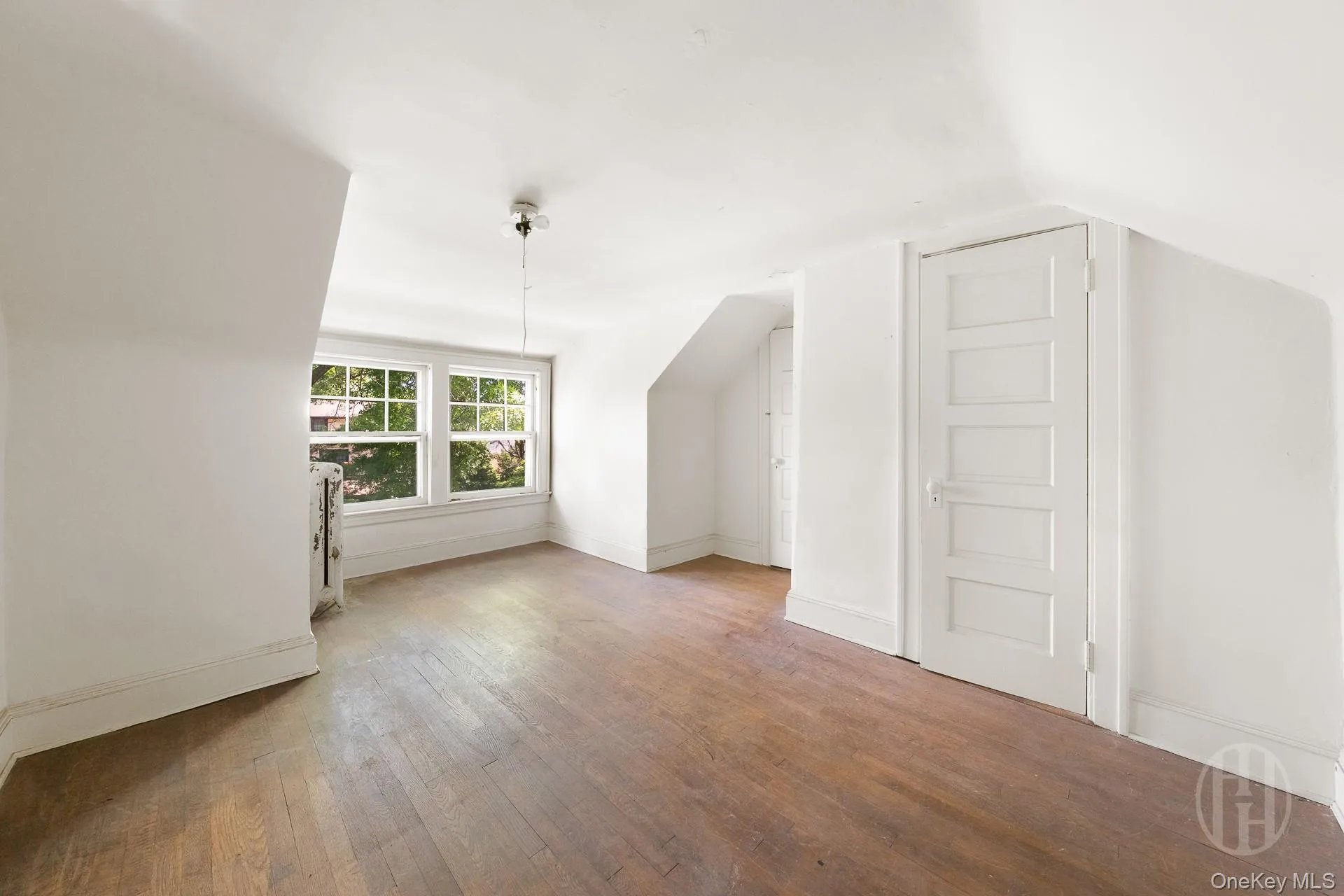 12 Carolina Road, New York, NY, 4 Bedrooms Bedrooms, 11 Rooms Rooms,2 BathroomsBathrooms,Residential,For Rent,Carolina,0,1016122 12 Carolina Road, New York, NY, 4 Bedrooms Bedrooms, 11 Rooms Rooms,2 BathroomsBathrooms,Residential,For Rent,Carolina,0,1016122