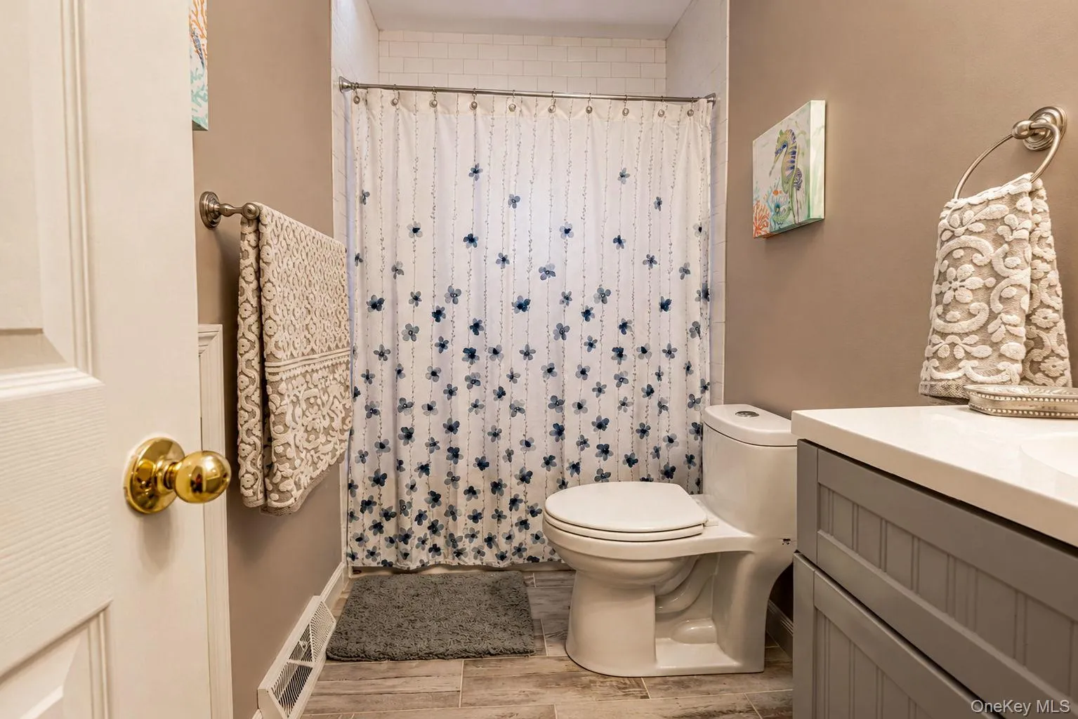 5 High View Terrace, Thompson, NY, 3 Bedrooms Bedrooms, 6 Rooms Rooms,2 BathroomsBathrooms,Residential,For Rent,High View,0,KEY1016123 5 High View Terrace, Thompson, NY, 3 Bedrooms Bedrooms, 6 Rooms Rooms,2 BathroomsBathrooms,Residential,For Rent,High View,0,KEY1016123