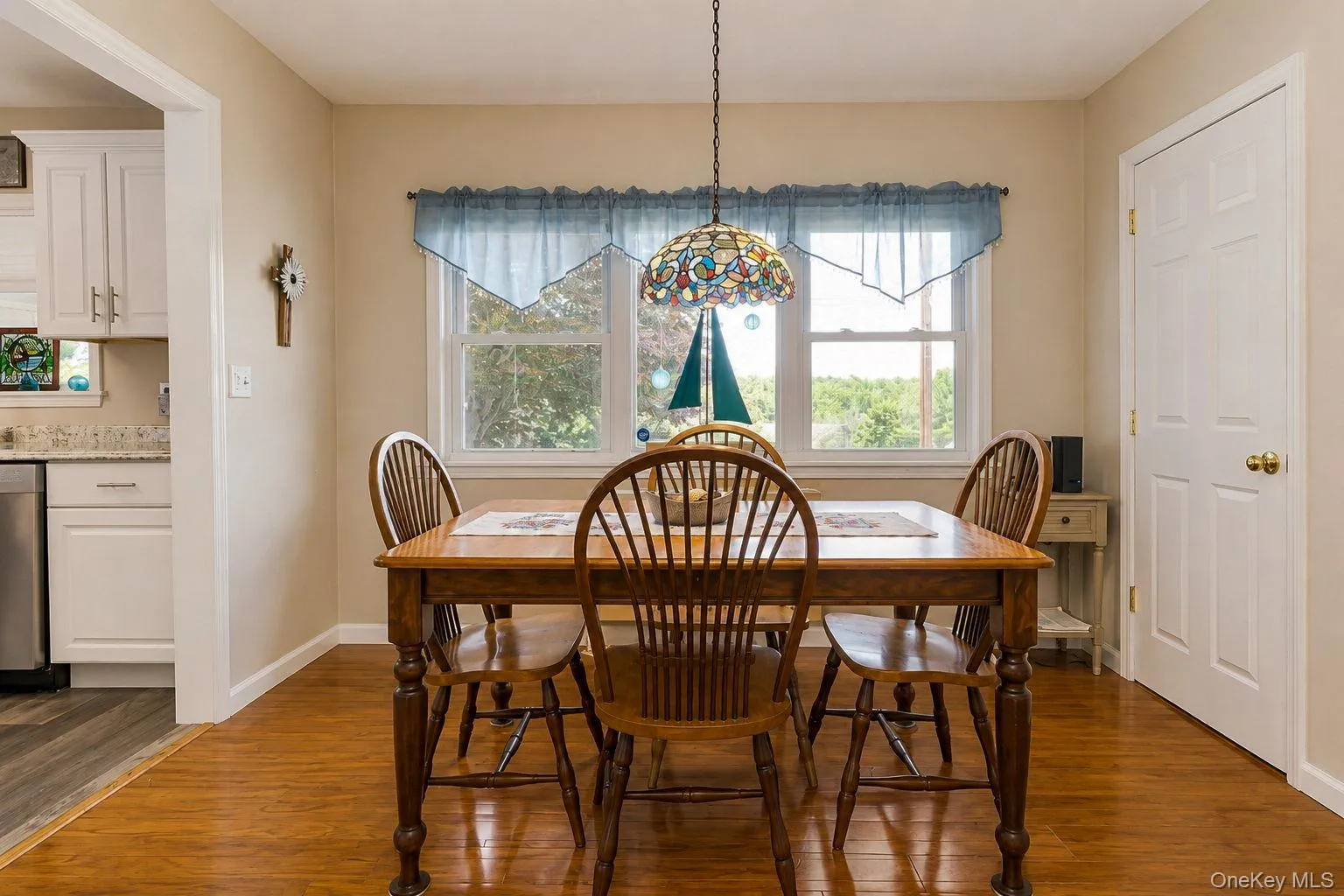 5 High View Terrace, Thompson, NY, 3 Bedrooms Bedrooms, 6 Rooms Rooms,2 BathroomsBathrooms,Residential,For Rent,High View,0,KEY1016123 5 High View Terrace, Thompson, NY, 3 Bedrooms Bedrooms, 6 Rooms Rooms,2 BathroomsBathrooms,Residential,For Rent,High View,0,KEY1016123