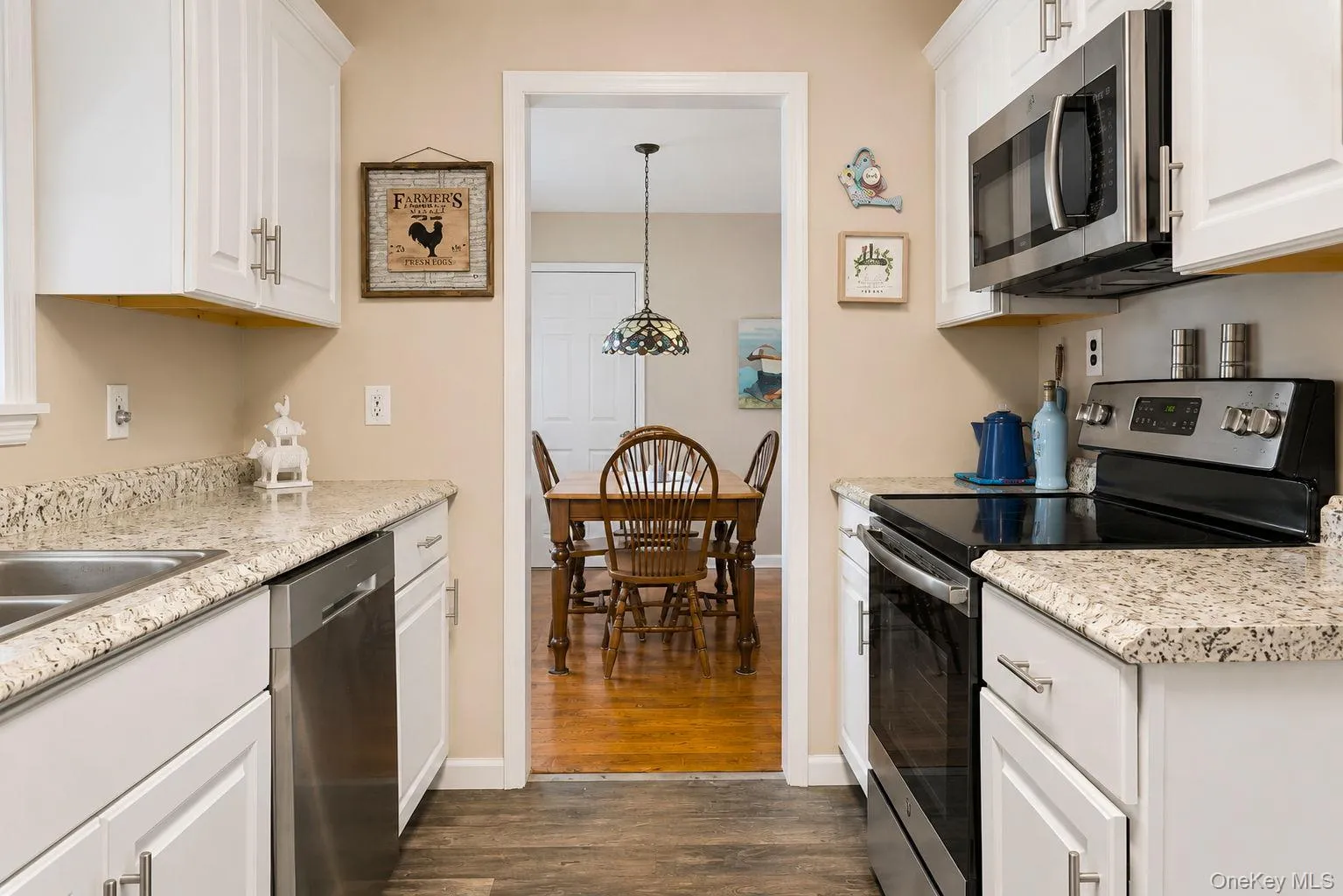 5 High View Terrace, Thompson, NY, 3 Bedrooms Bedrooms, 6 Rooms Rooms,2 BathroomsBathrooms,Residential,For Rent,High View,0,KEY1016123 5 High View Terrace, Thompson, NY, 3 Bedrooms Bedrooms, 6 Rooms Rooms,2 BathroomsBathrooms,Residential,For Rent,High View,0,KEY1016123