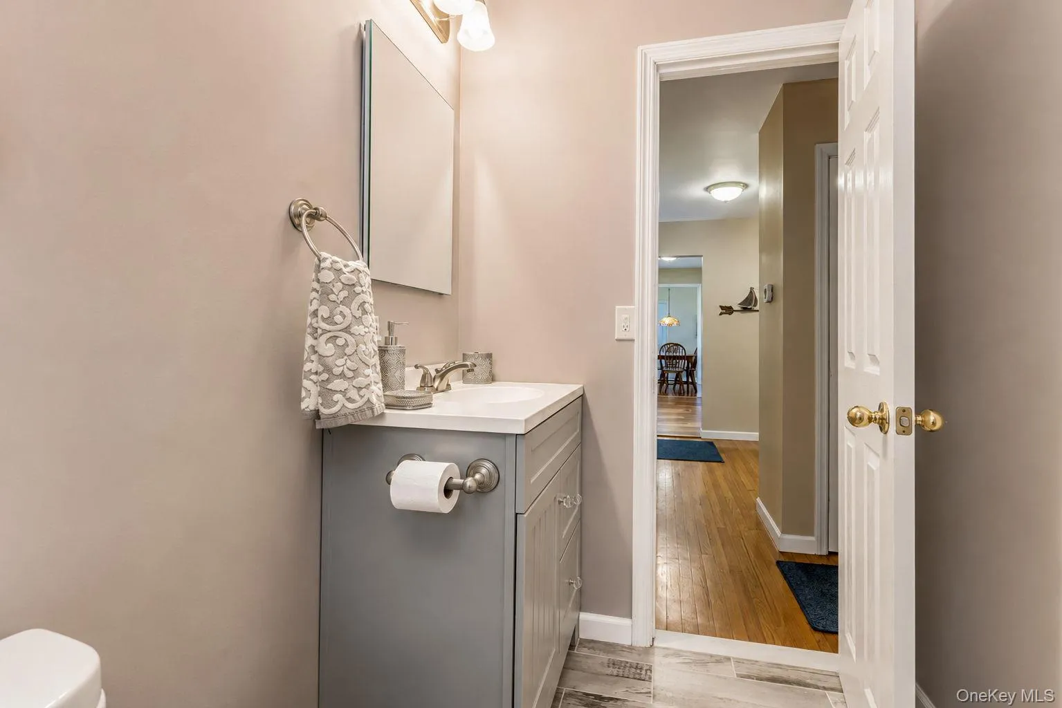 5 High View Terrace, Thompson, NY, 3 Bedrooms Bedrooms, 6 Rooms Rooms,2 BathroomsBathrooms,Residential,For Rent,High View,0,KEY1016123 5 High View Terrace, Thompson, NY, 3 Bedrooms Bedrooms, 6 Rooms Rooms,2 BathroomsBathrooms,Residential,For Rent,High View,0,KEY1016123