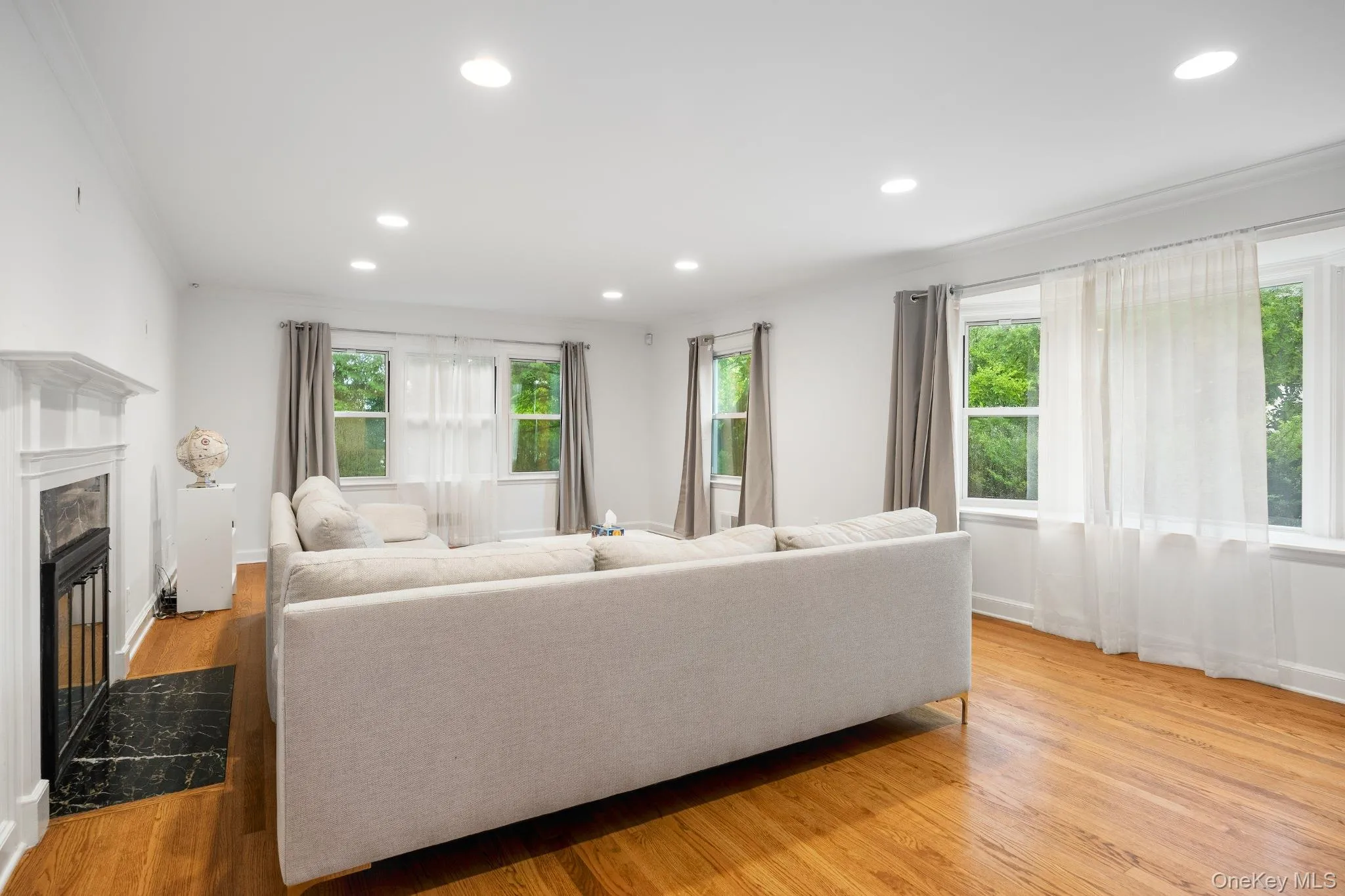 98 Brookby Road, Scarsdale, NY, 5 Bedrooms Bedrooms, 13 Rooms Rooms,4 BathroomsBathrooms,Residential Lease,For Rent,Brookby,0,1016124 98 Brookby Road, Scarsdale, NY, 5 Bedrooms Bedrooms, 13 Rooms Rooms,4 BathroomsBathrooms,Residential Lease,For Rent,Brookby,0,1016124