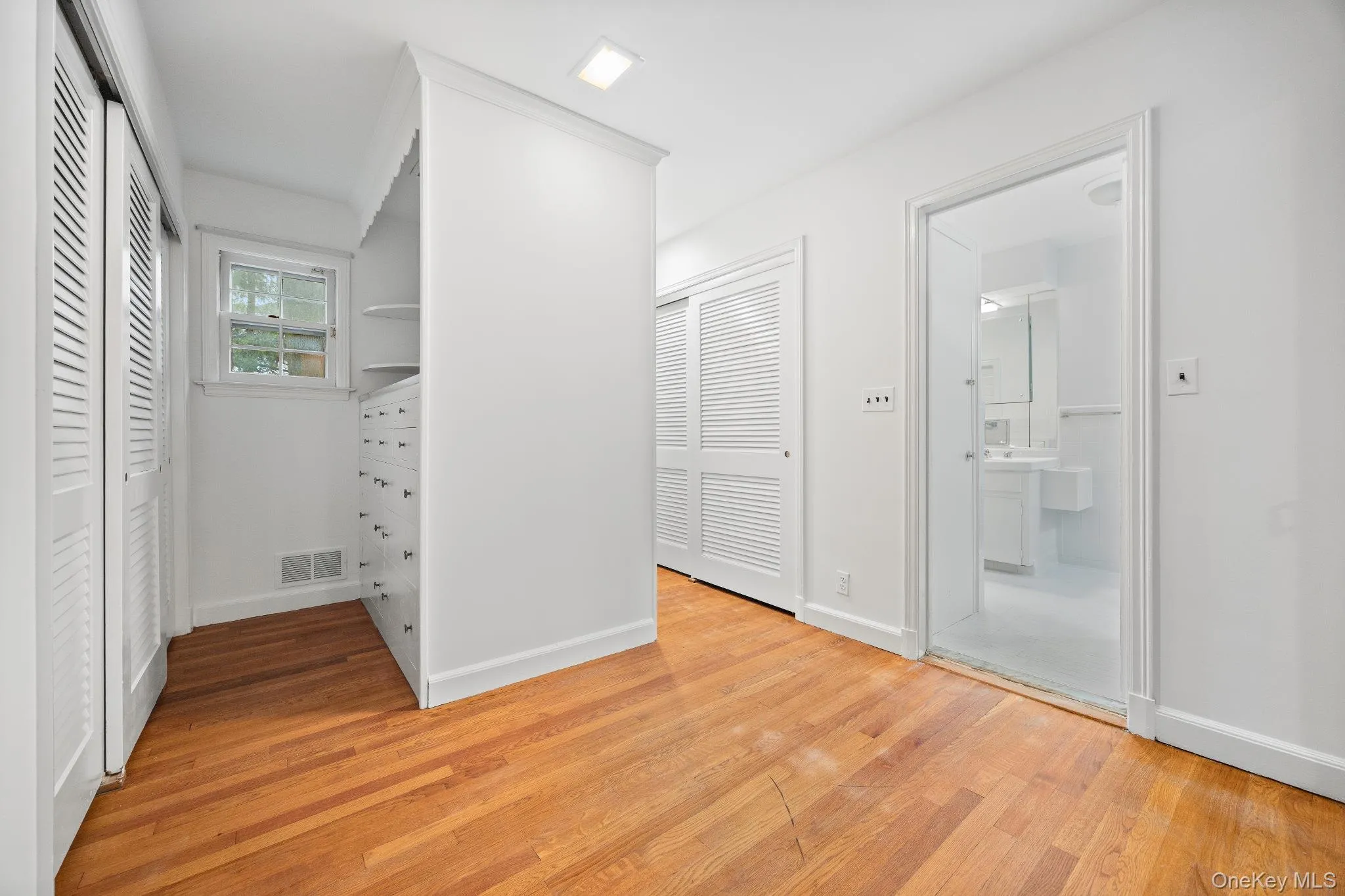 98 Brookby Road, Scarsdale, NY, 5 Bedrooms Bedrooms, 13 Rooms Rooms,4 BathroomsBathrooms,Residential Lease,For Rent,Brookby,0,1016124 98 Brookby Road, Scarsdale, NY, 5 Bedrooms Bedrooms, 13 Rooms Rooms,4 BathroomsBathrooms,Residential Lease,For Rent,Brookby,0,1016124
