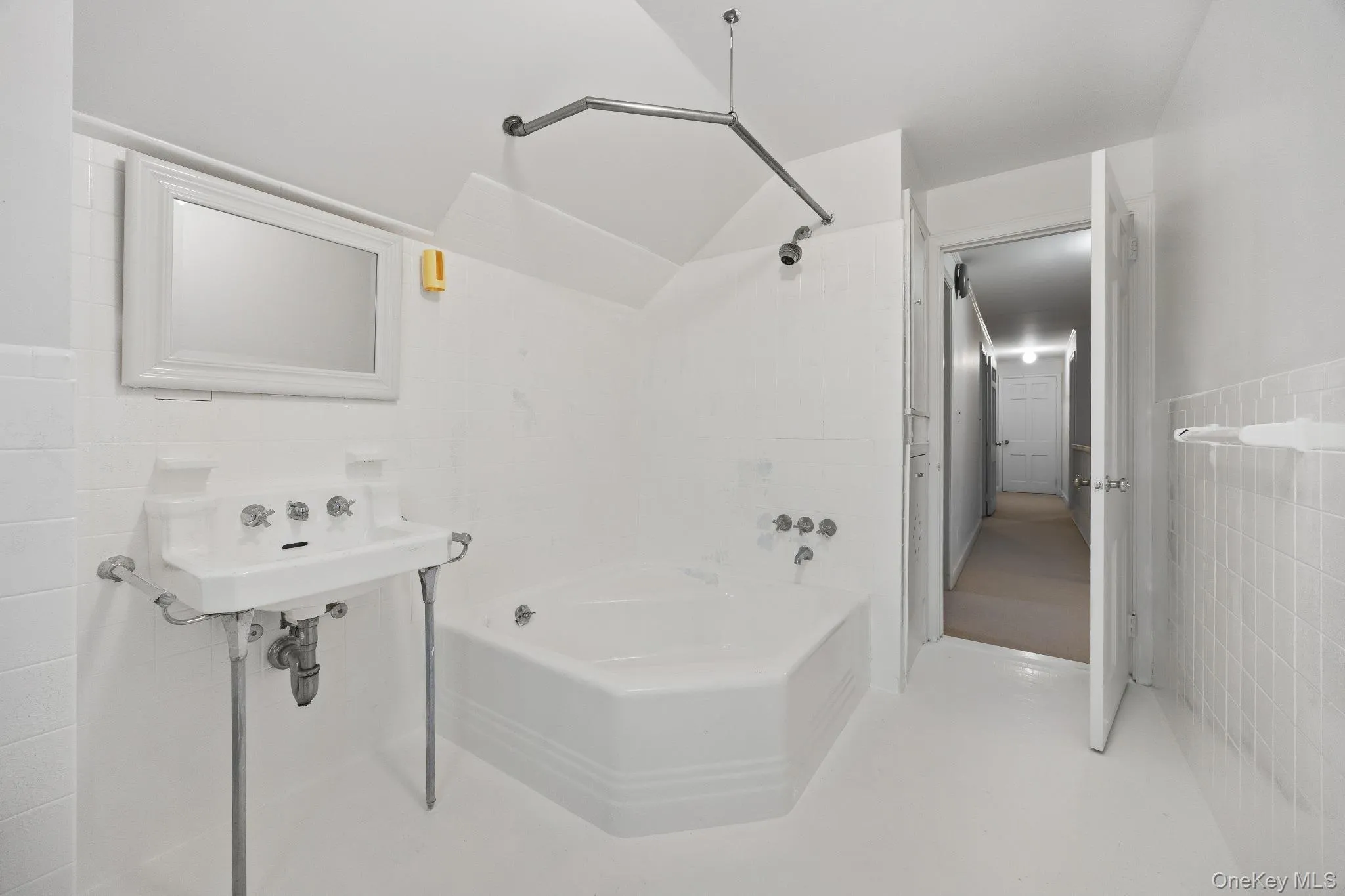 98 Brookby Road, Scarsdale, NY, 5 Bedrooms Bedrooms, 13 Rooms Rooms,4 BathroomsBathrooms,Residential Lease,For Rent,Brookby,0,1016124 98 Brookby Road, Scarsdale, NY, 5 Bedrooms Bedrooms, 13 Rooms Rooms,4 BathroomsBathrooms,Residential Lease,For Rent,Brookby,0,1016124