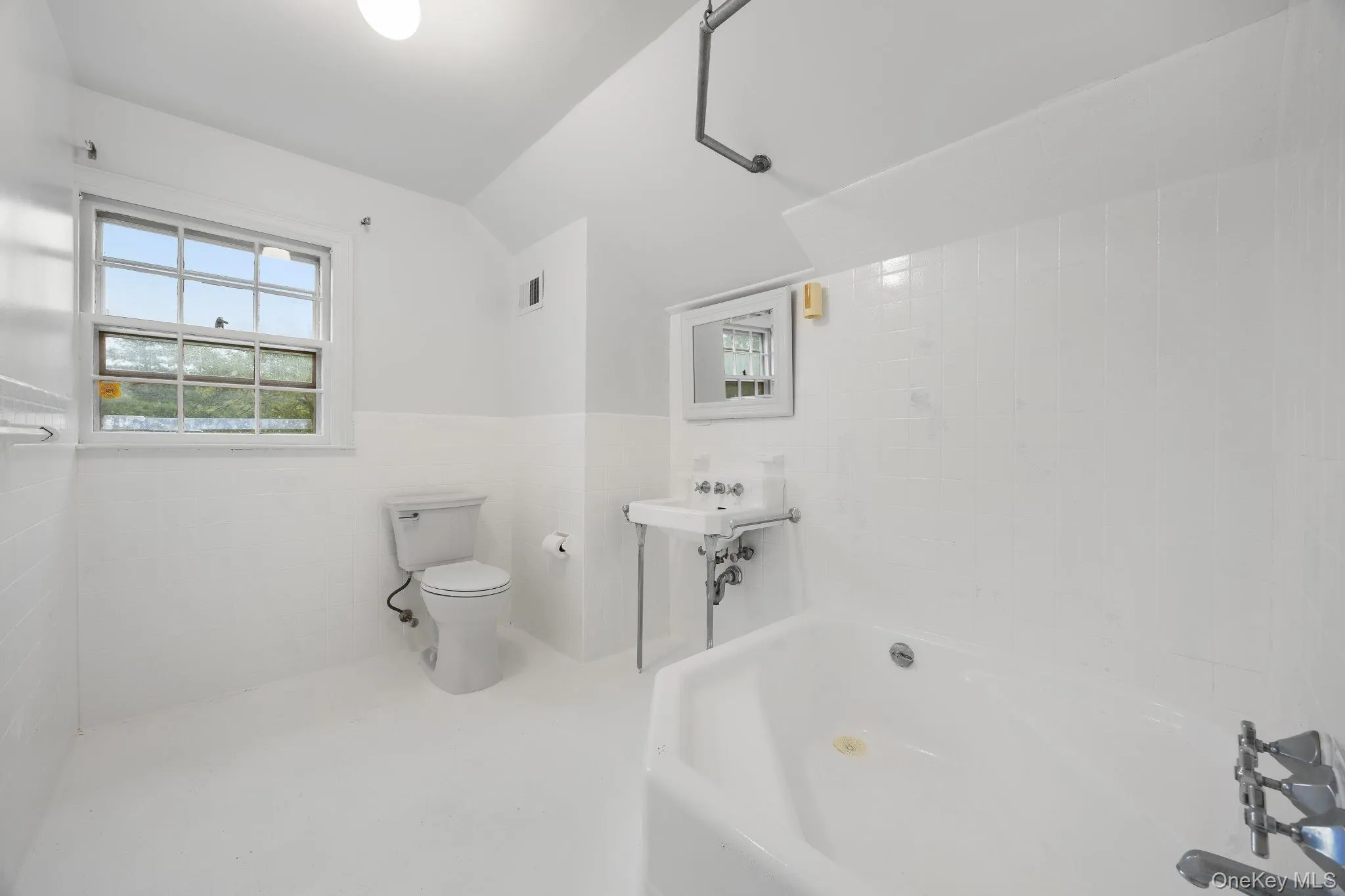 98 Brookby Road, Scarsdale, NY, 5 Bedrooms Bedrooms, 13 Rooms Rooms,4 BathroomsBathrooms,Residential Lease,For Rent,Brookby,0,1016124 98 Brookby Road, Scarsdale, NY, 5 Bedrooms Bedrooms, 13 Rooms Rooms,4 BathroomsBathrooms,Residential Lease,For Rent,Brookby,0,1016124
