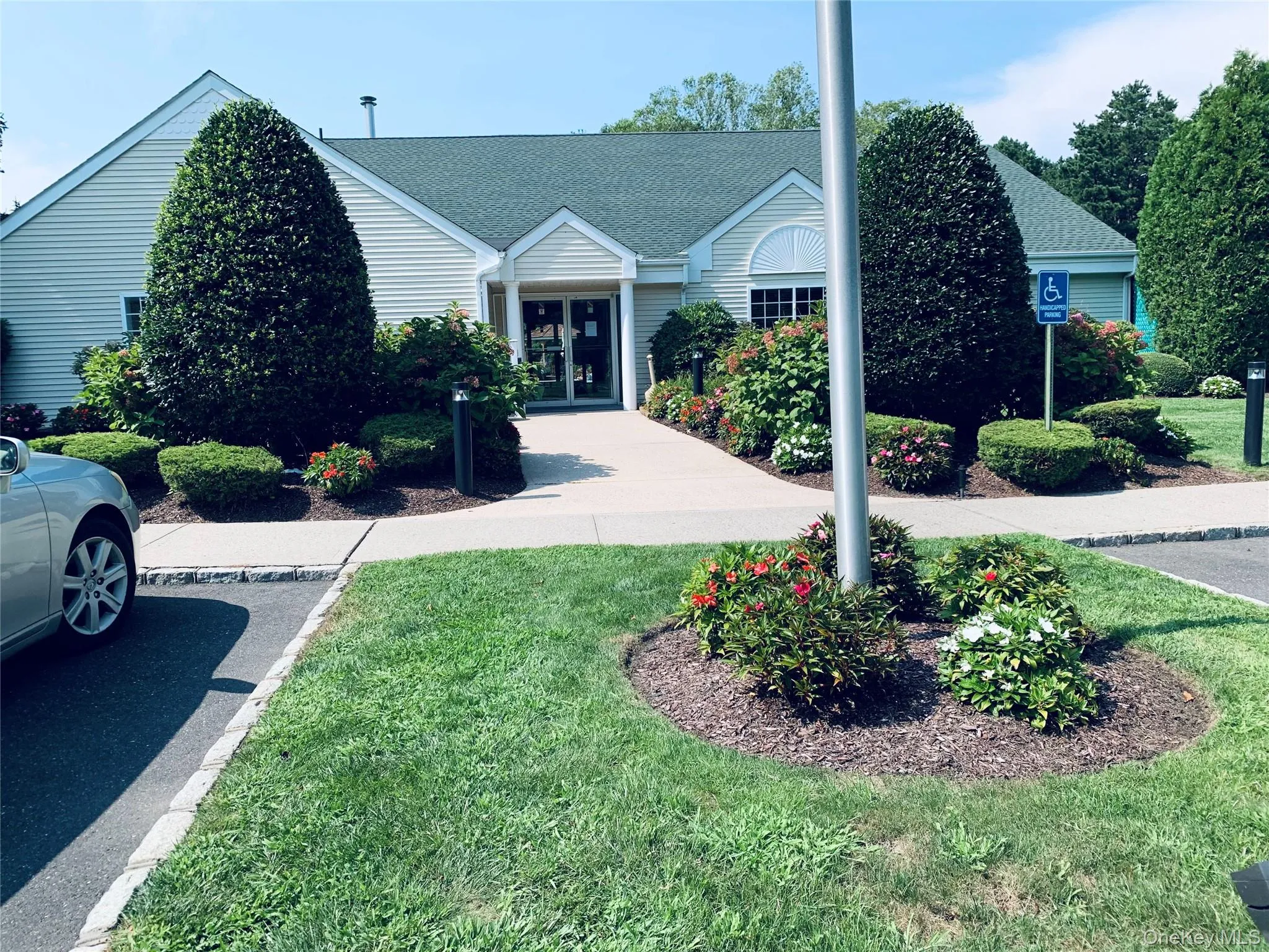 129 Farm House Court, Brookhaven, NY, 3 Bedrooms Bedrooms, 6 Rooms Rooms,2 BathroomsBathrooms,Residential,For Rent,Farm House,0,1016125 129 Farm House Court, Brookhaven, NY, 3 Bedrooms Bedrooms, 6 Rooms Rooms,2 BathroomsBathrooms,Residential,For Rent,Farm House,0,1016125