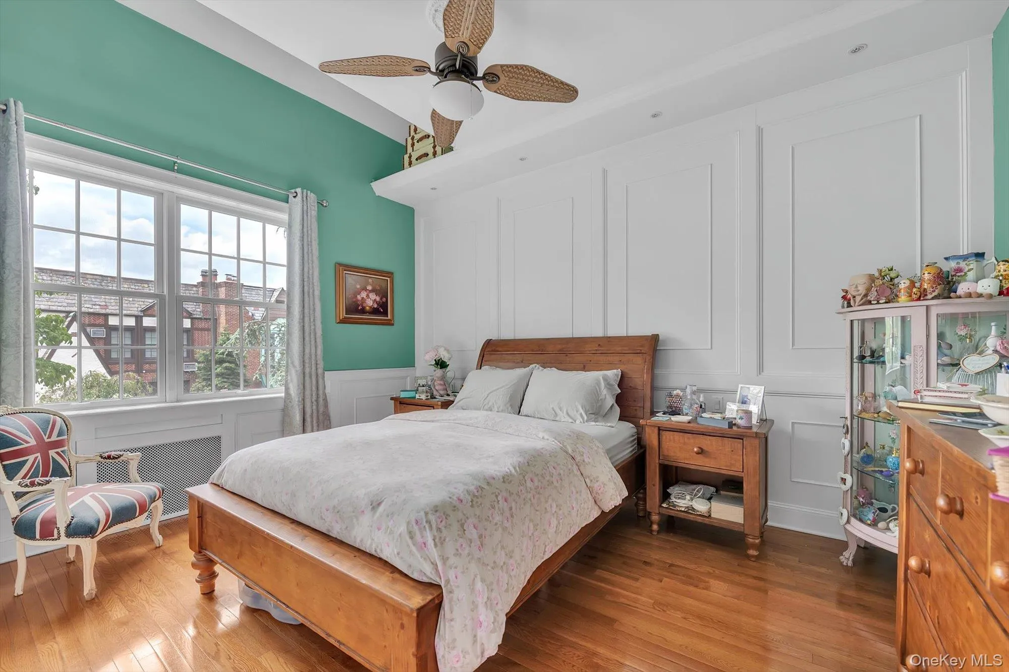 90-16 68th Avenue, New York, NY, 3 Bedrooms Bedrooms, 8 Rooms Rooms,2 BathroomsBathrooms,Residential,For Rent,68th,0,1016128 90-16 68th Avenue, New York, NY, 3 Bedrooms Bedrooms, 8 Rooms Rooms,2 BathroomsBathrooms,Residential,For Rent,68th,0,1016128