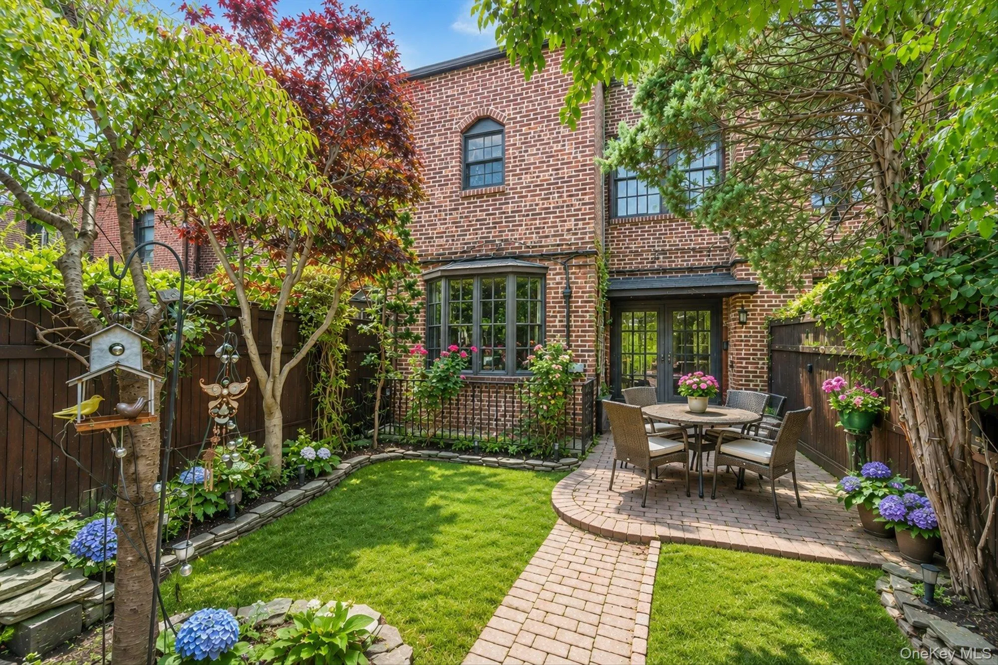 90-16 68th Avenue, New York, NY, 3 Bedrooms Bedrooms, 8 Rooms Rooms,2 BathroomsBathrooms,Residential,For Rent,68th,0,1016128 90-16 68th Avenue, New York, NY, 3 Bedrooms Bedrooms, 8 Rooms Rooms,2 BathroomsBathrooms,Residential,For Rent,68th,0,1016128