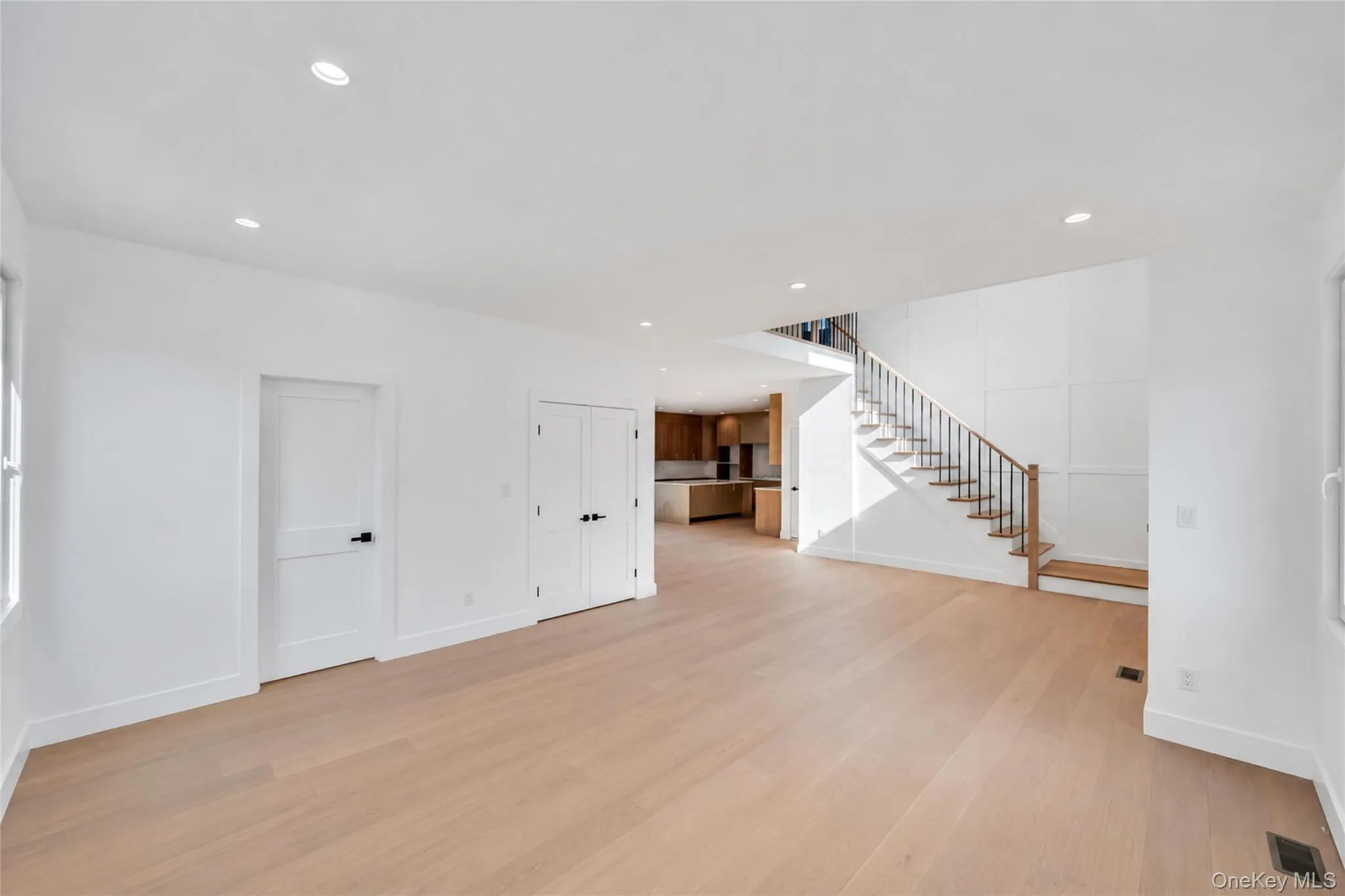 557 Knoll Court, Hempstead, NY, 5 Bedrooms Bedrooms, 10 Rooms Rooms,4 BathroomsBathrooms,Residential,For Rent,Knoll,0,1016131 557 Knoll Court, Hempstead, NY, 5 Bedrooms Bedrooms, 10 Rooms Rooms,4 BathroomsBathrooms,Residential,For Rent,Knoll,0,1016131