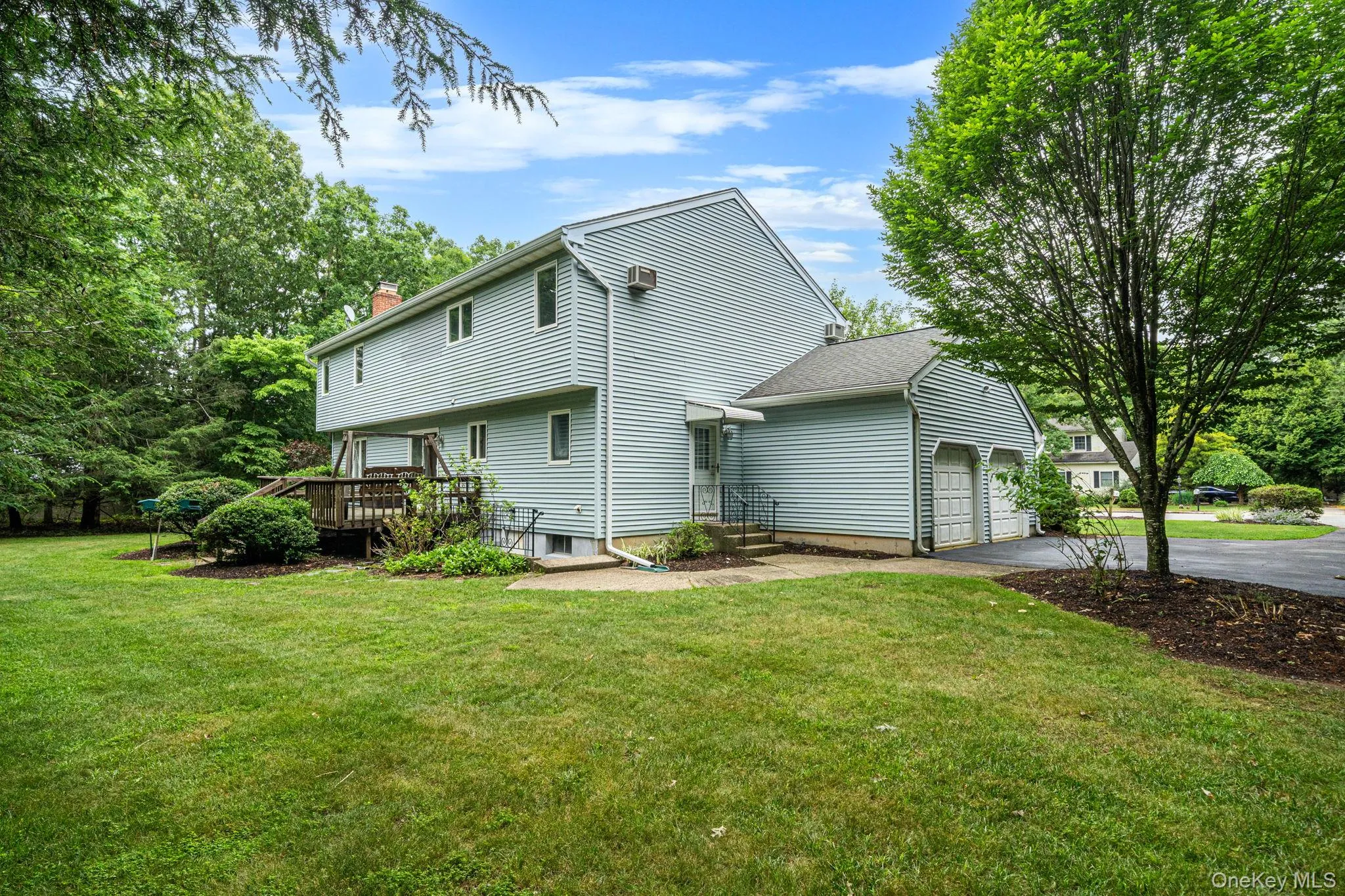 3 Liberty Lane, Brookhaven, NY, 3 Bedrooms Bedrooms, 8 Rooms Rooms,2 BathroomsBathrooms,Residential,For Rent,Liberty,0,KEY1016132 3 Liberty Lane, Brookhaven, NY, 3 Bedrooms Bedrooms, 8 Rooms Rooms,2 BathroomsBathrooms,Residential,For Rent,Liberty,0,KEY1016132
