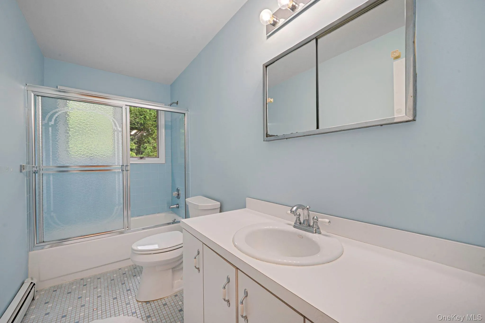 2nd Floor Bathroom 2nd Floor Bathroom