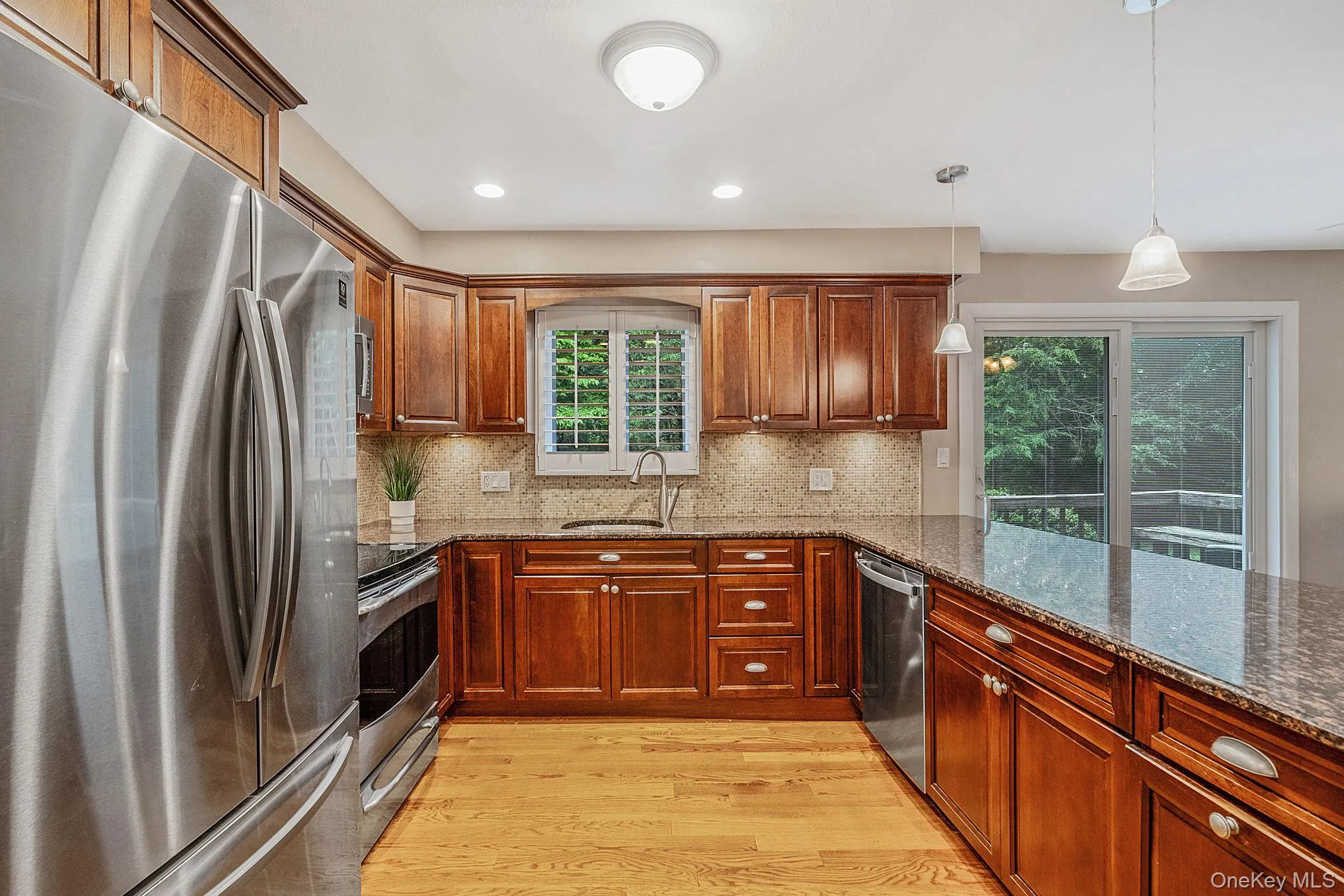 3 Liberty Lane, Brookhaven, NY, 3 Bedrooms Bedrooms, 8 Rooms Rooms,2 BathroomsBathrooms,Residential,For Rent,Liberty,0,KEY1016132 3 Liberty Lane, Brookhaven, NY, 3 Bedrooms Bedrooms, 8 Rooms Rooms,2 BathroomsBathrooms,Residential,For Rent,Liberty,0,KEY1016132