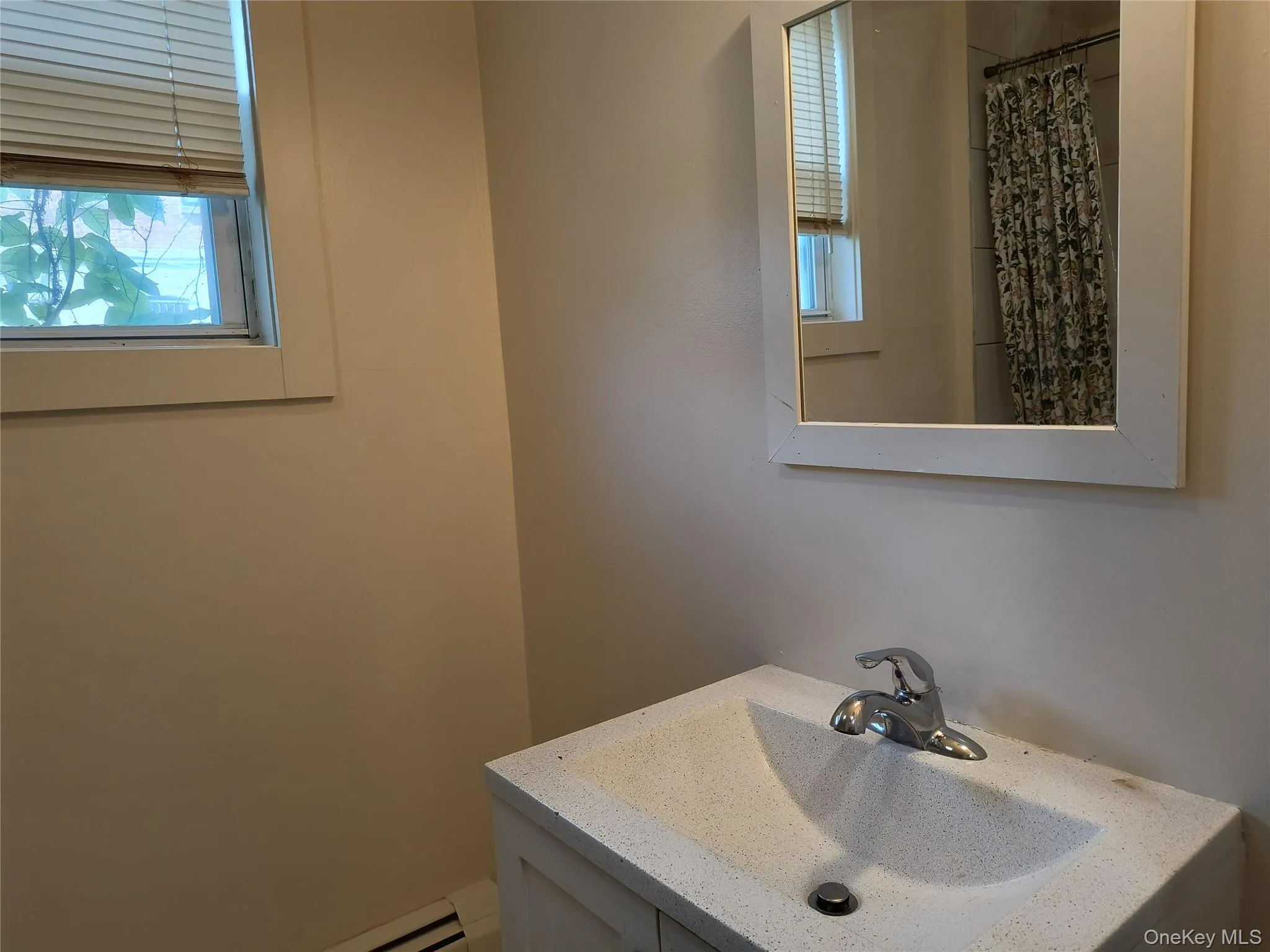 169 Miller Street, Newburgh (city), NY, 2 Bedrooms Bedrooms, 4 Rooms Rooms,1 BathroomBathrooms,Residential Lease,For Rent,Miller,0,1016133 169 Miller Street, Newburgh (city), NY, 2 Bedrooms Bedrooms, 4 Rooms Rooms,1 BathroomBathrooms,Residential Lease,For Rent,Miller,0,1016133