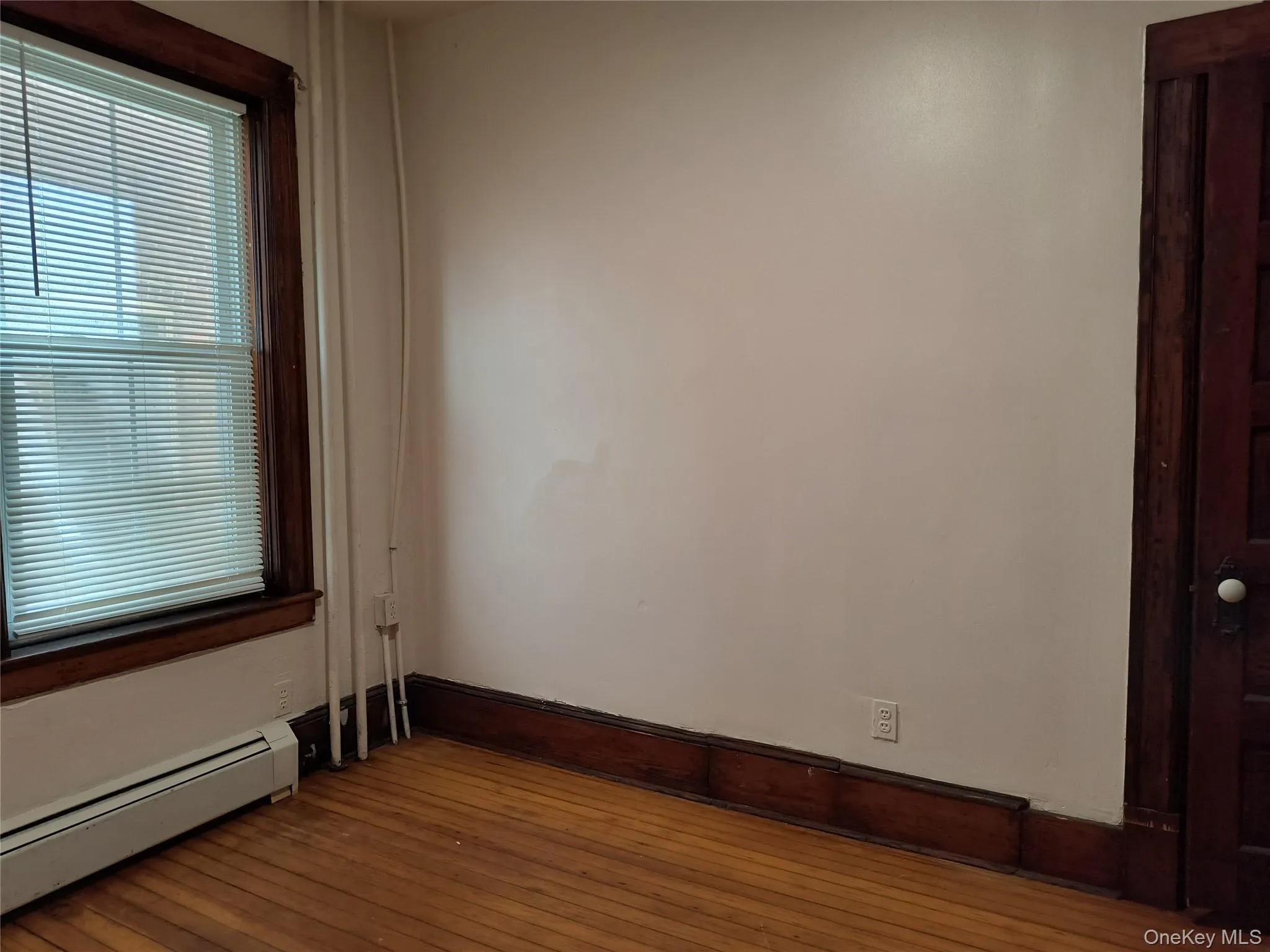 169 Miller Street, Newburgh (city), NY, 2 Bedrooms Bedrooms, 4 Rooms Rooms,1 BathroomBathrooms,Residential Lease,For Rent,Miller,0,1016133 169 Miller Street, Newburgh (city), NY, 2 Bedrooms Bedrooms, 4 Rooms Rooms,1 BathroomBathrooms,Residential Lease,For Rent,Miller,0,1016133