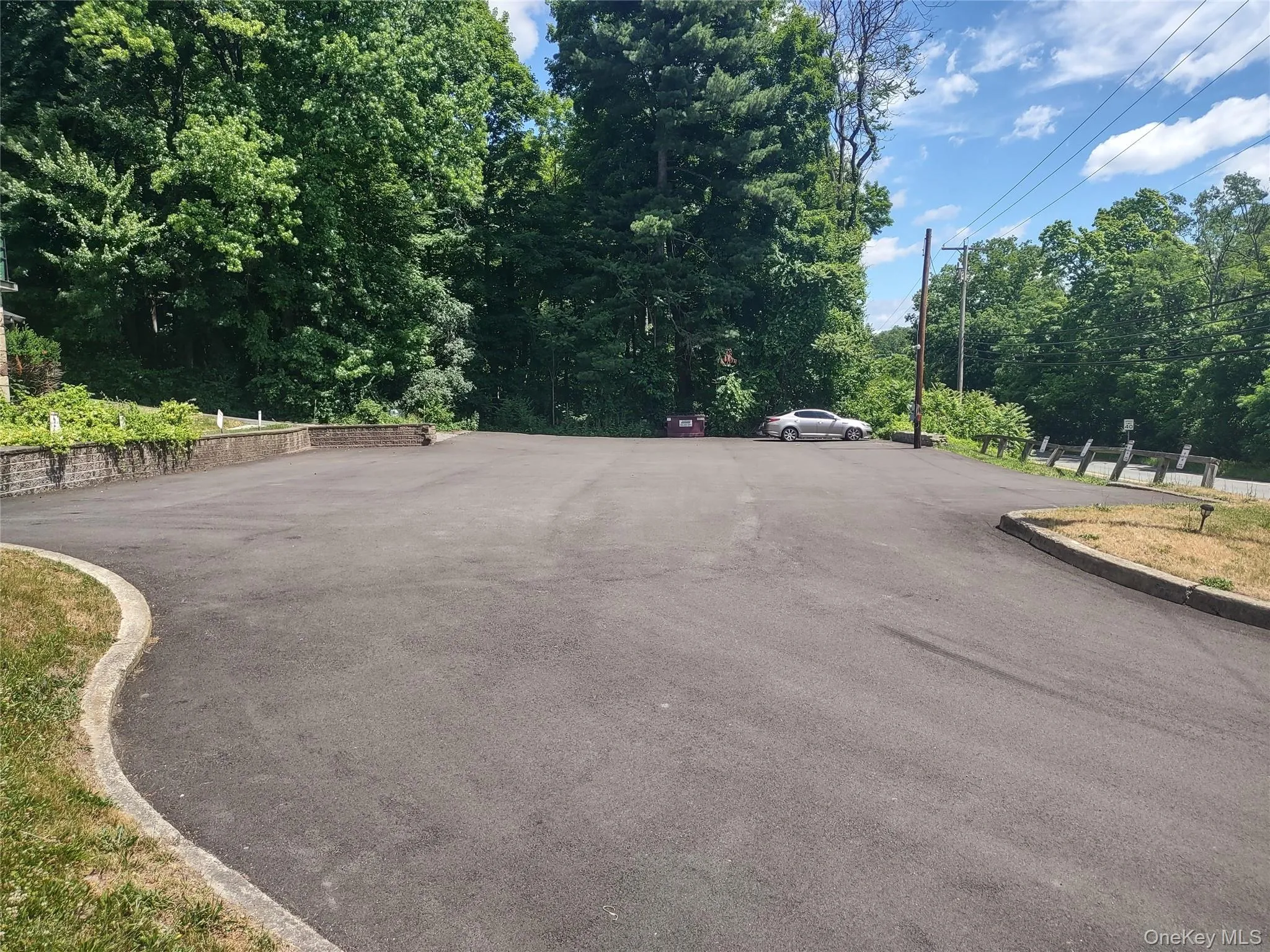 5109 Route 9W, Newburgh (town), NY, ,Commercial Lease,For Rent,Route 9W,0,1016136 5109 Route 9W, Newburgh (town), NY, ,Commercial Lease,For Rent,Route 9W,0,1016136