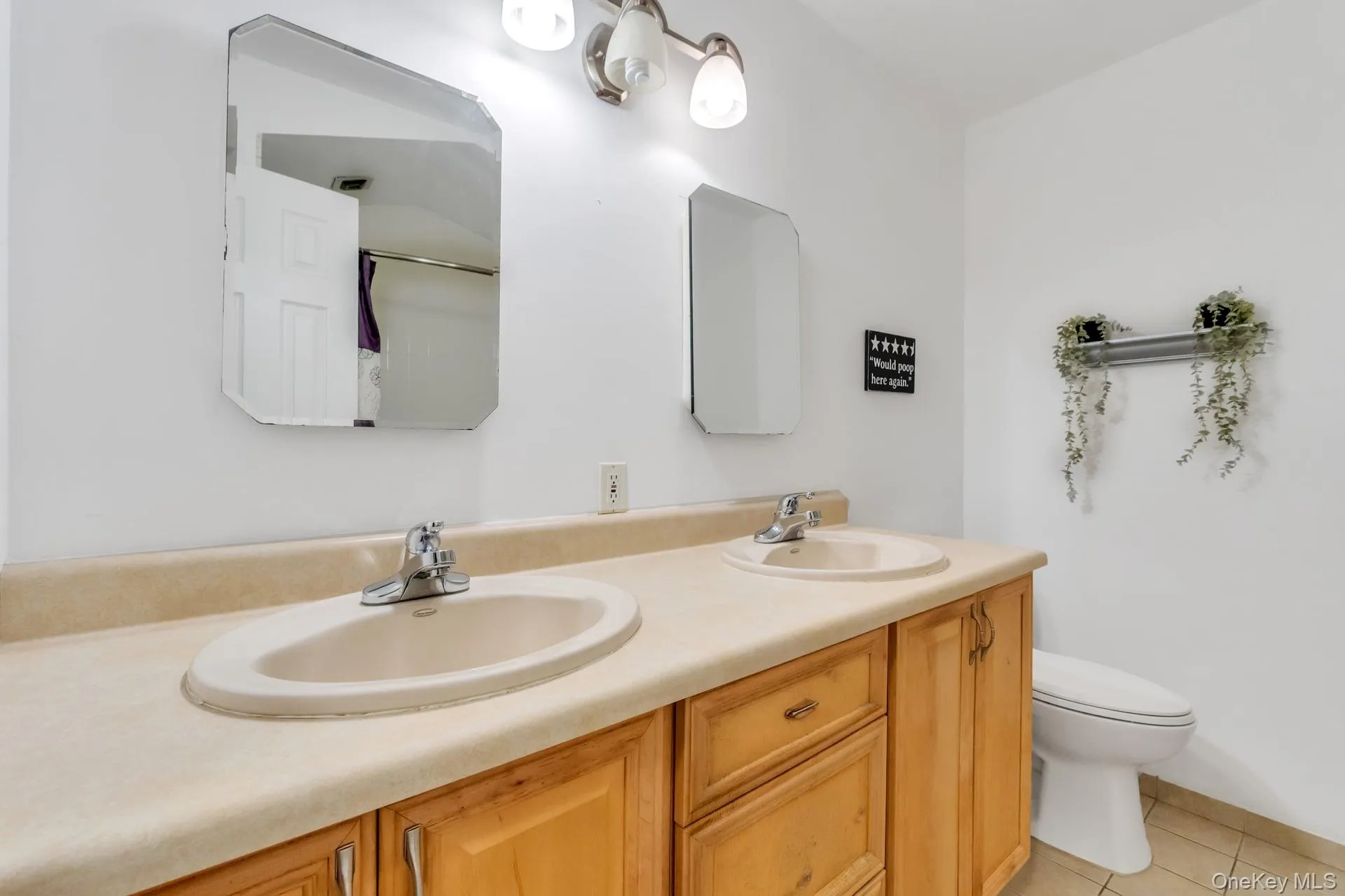 64 Patchogue Drive, Brookhaven, NY, 3 Bedrooms Bedrooms, 8 Rooms Rooms,2 BathroomsBathrooms,Residential,For Rent,Patchogue,0,1016138 64 Patchogue Drive, Brookhaven, NY, 3 Bedrooms Bedrooms, 8 Rooms Rooms,2 BathroomsBathrooms,Residential,For Rent,Patchogue,0,1016138