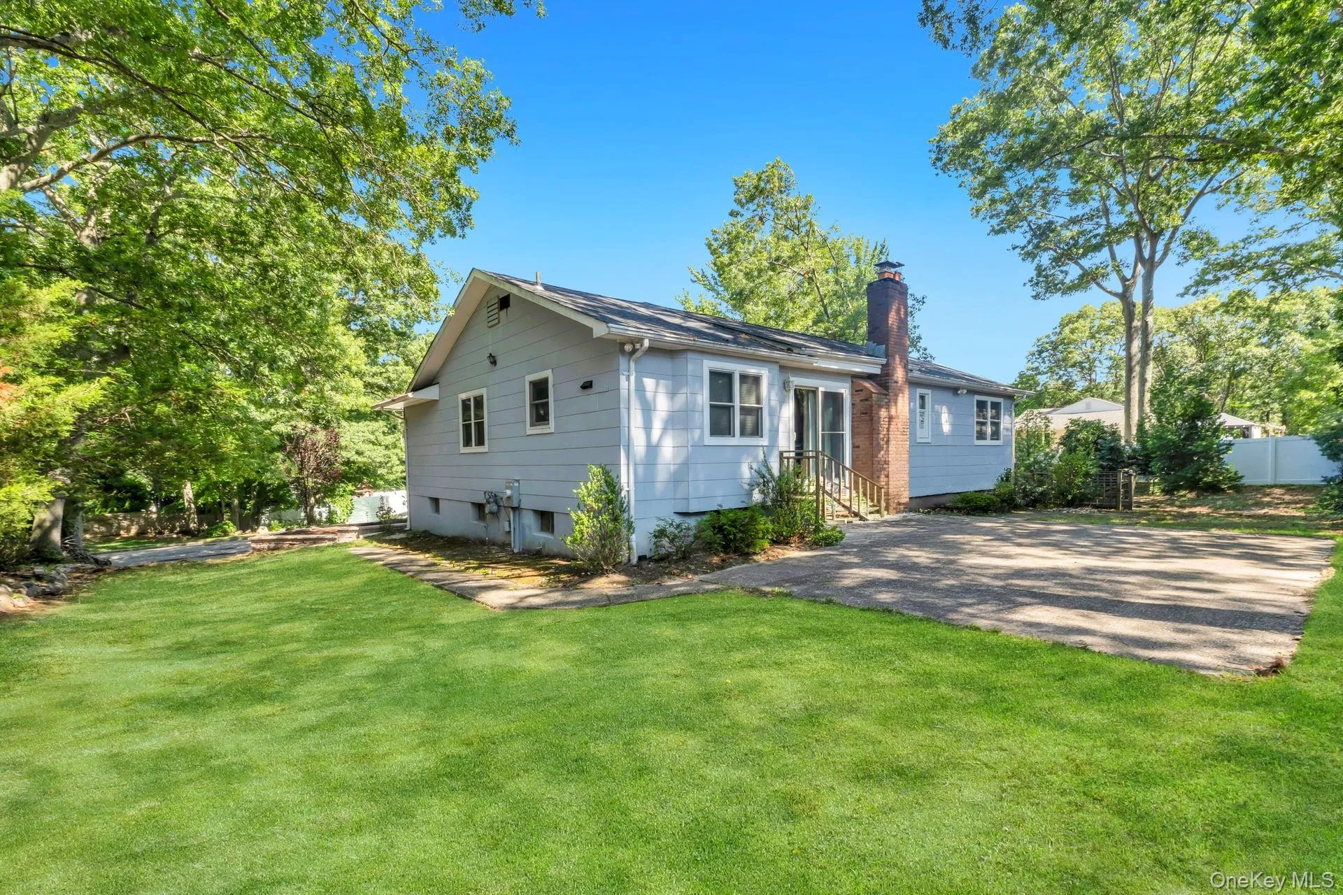 64 Patchogue Drive, Brookhaven, NY, 3 Bedrooms Bedrooms, 8 Rooms Rooms,2 BathroomsBathrooms,Residential,For Rent,Patchogue,0,1016138 64 Patchogue Drive, Brookhaven, NY, 3 Bedrooms Bedrooms, 8 Rooms Rooms,2 BathroomsBathrooms,Residential,For Rent,Patchogue,0,1016138