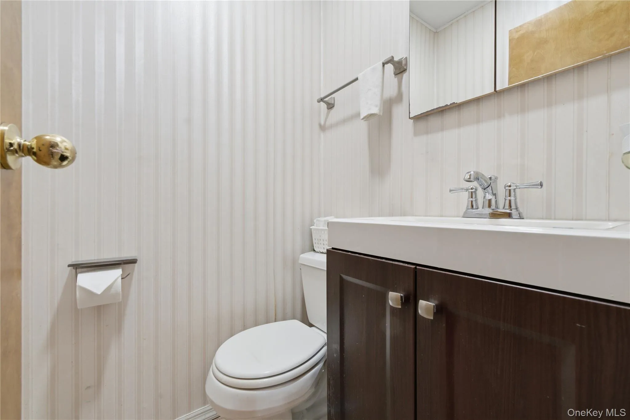 Half bathroom Half bathroom