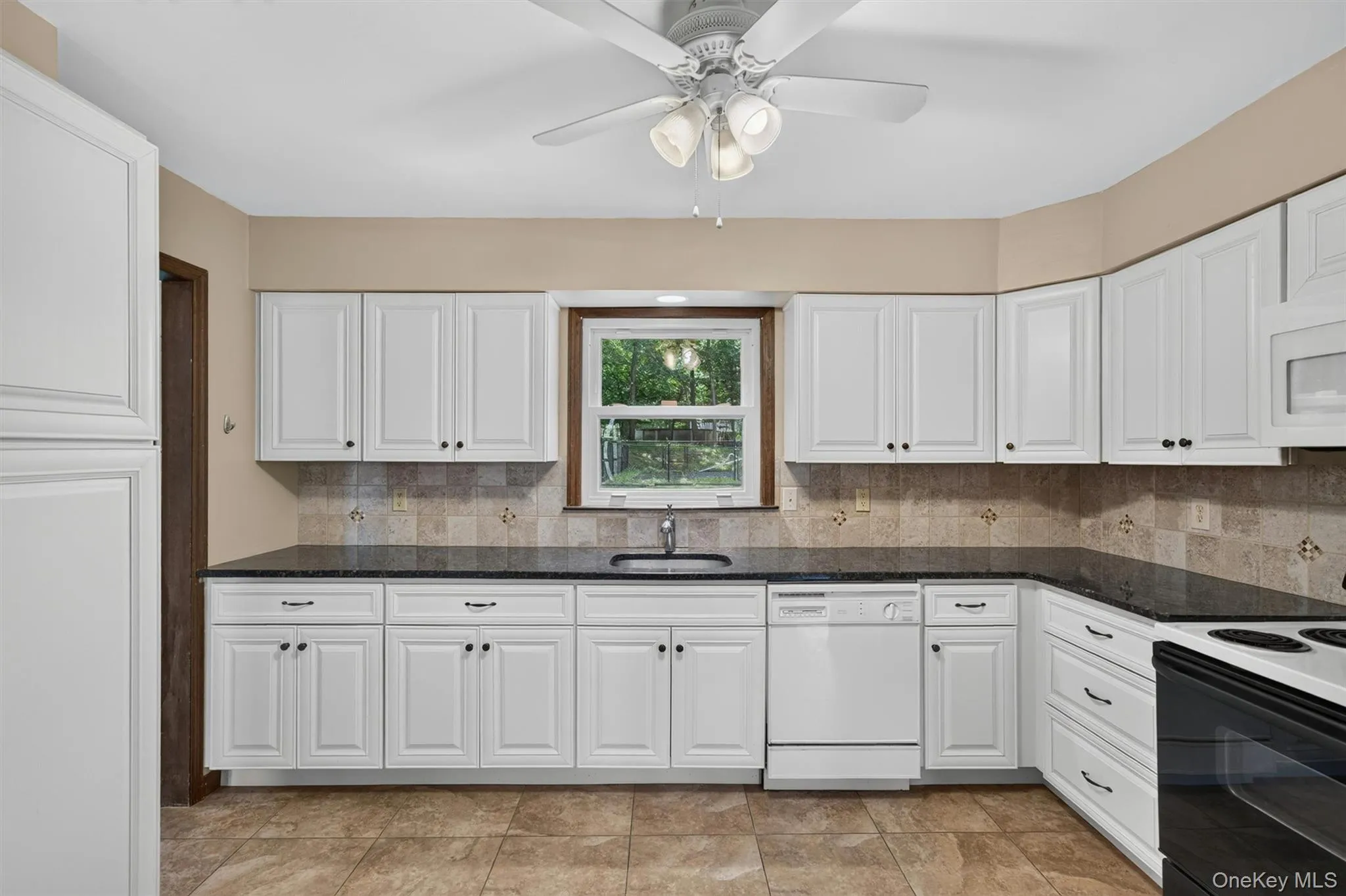 33 Winchester Drive, Monroe, NY, 4 Bedrooms Bedrooms, 9 Rooms Rooms,2 BathroomsBathrooms,Residential,For Rent,Winchester,0,1016143 33 Winchester Drive, Monroe, NY, 4 Bedrooms Bedrooms, 9 Rooms Rooms,2 BathroomsBathrooms,Residential,For Rent,Winchester,0,1016143